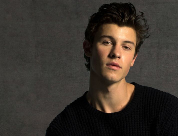 Khám phá về phong cách thời trang lịch lãm của nam ca sĩ Shawn Mendes