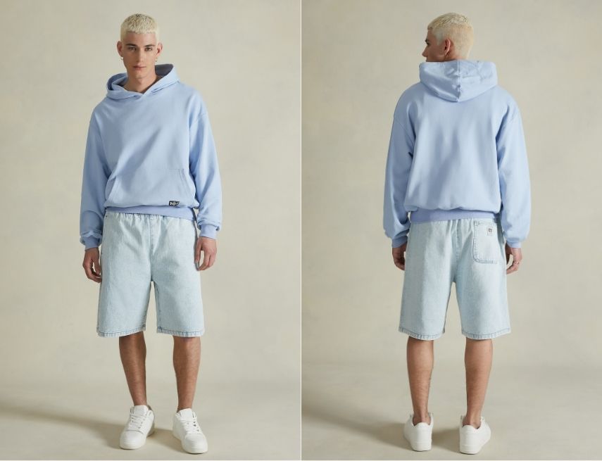 Mix chung với áo hoodie thời thượng