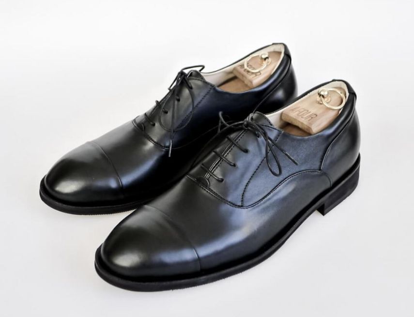 Giày Oxford all black lịch lãm và sang trọng