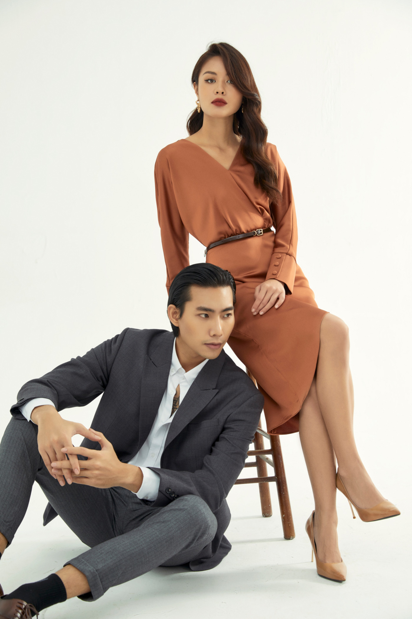 Đầm ôm tay hến 