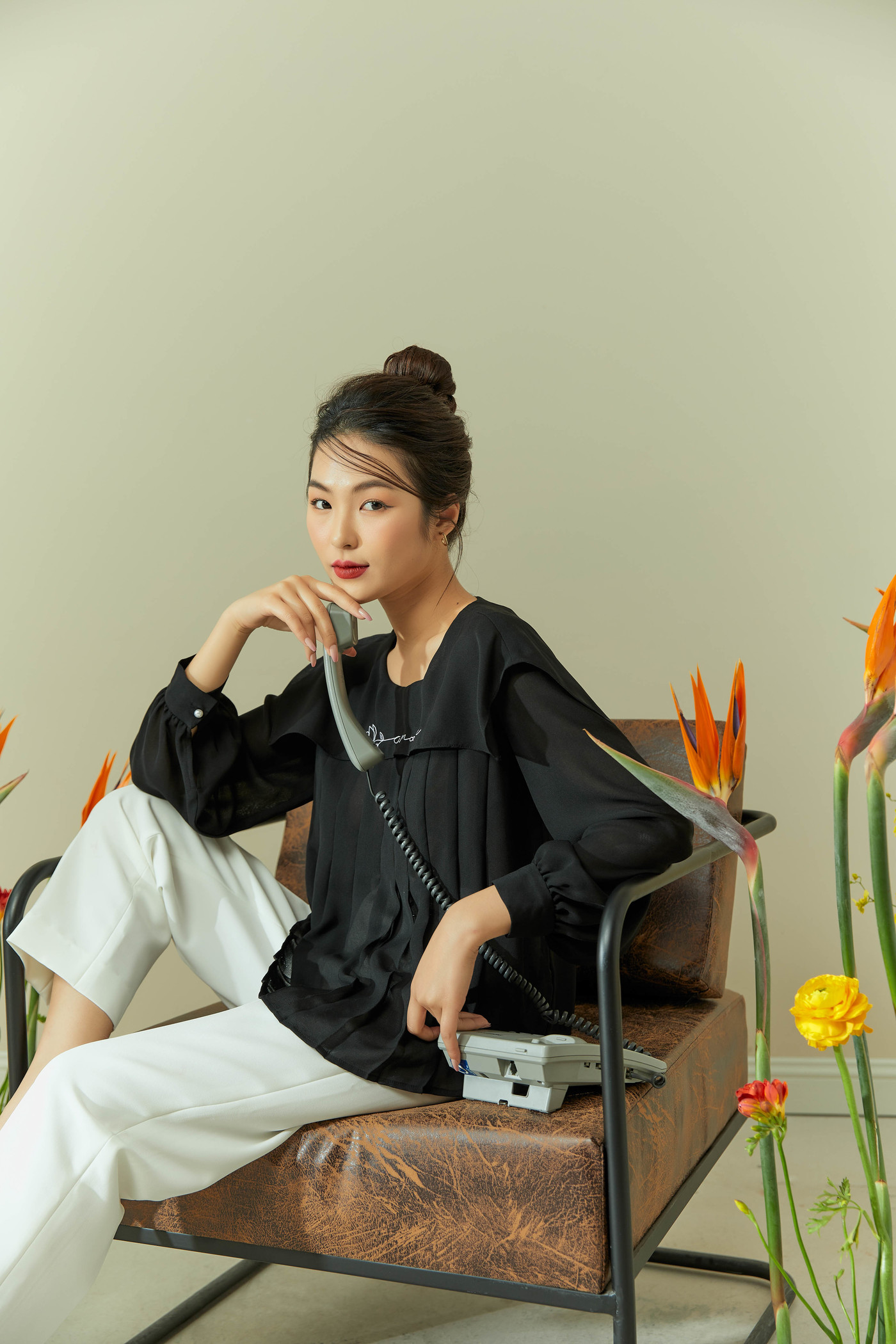 Áo lụa xếp ly