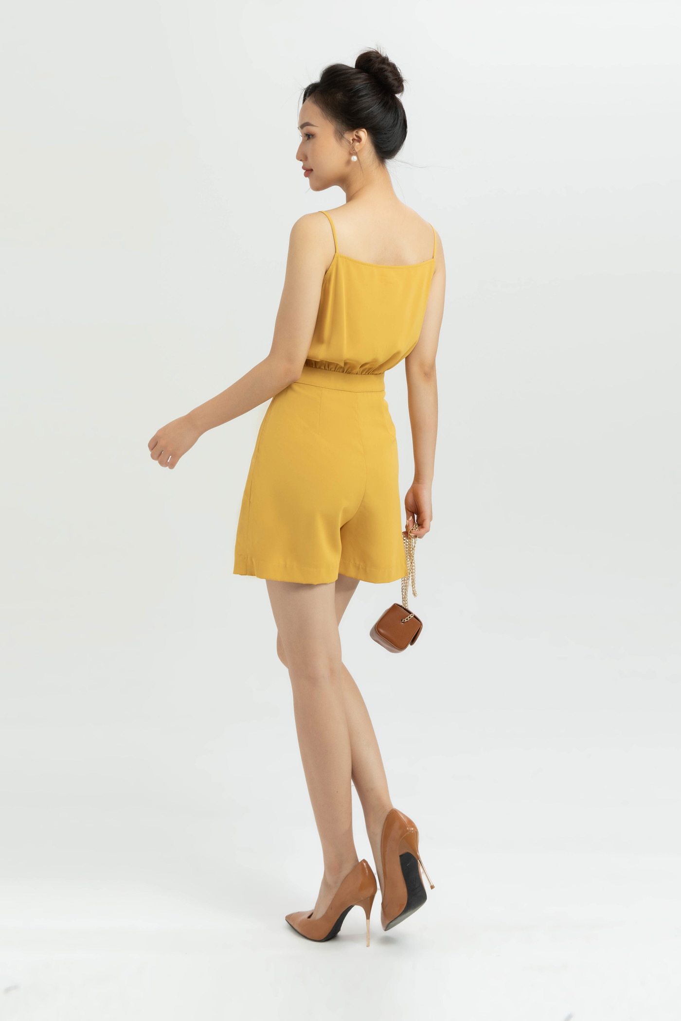 Jumpsuit lụa 2 dây