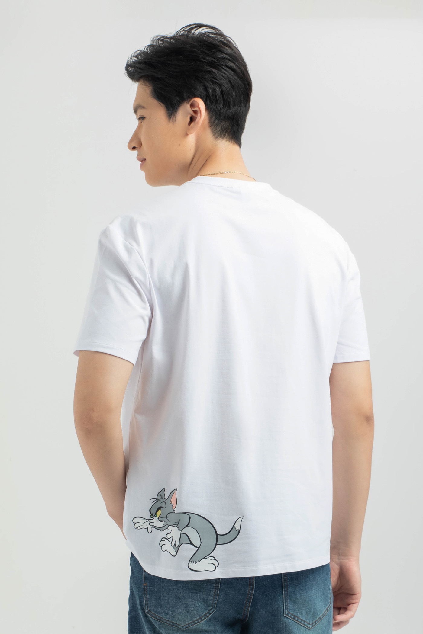 Áo thun nam cổ tròn