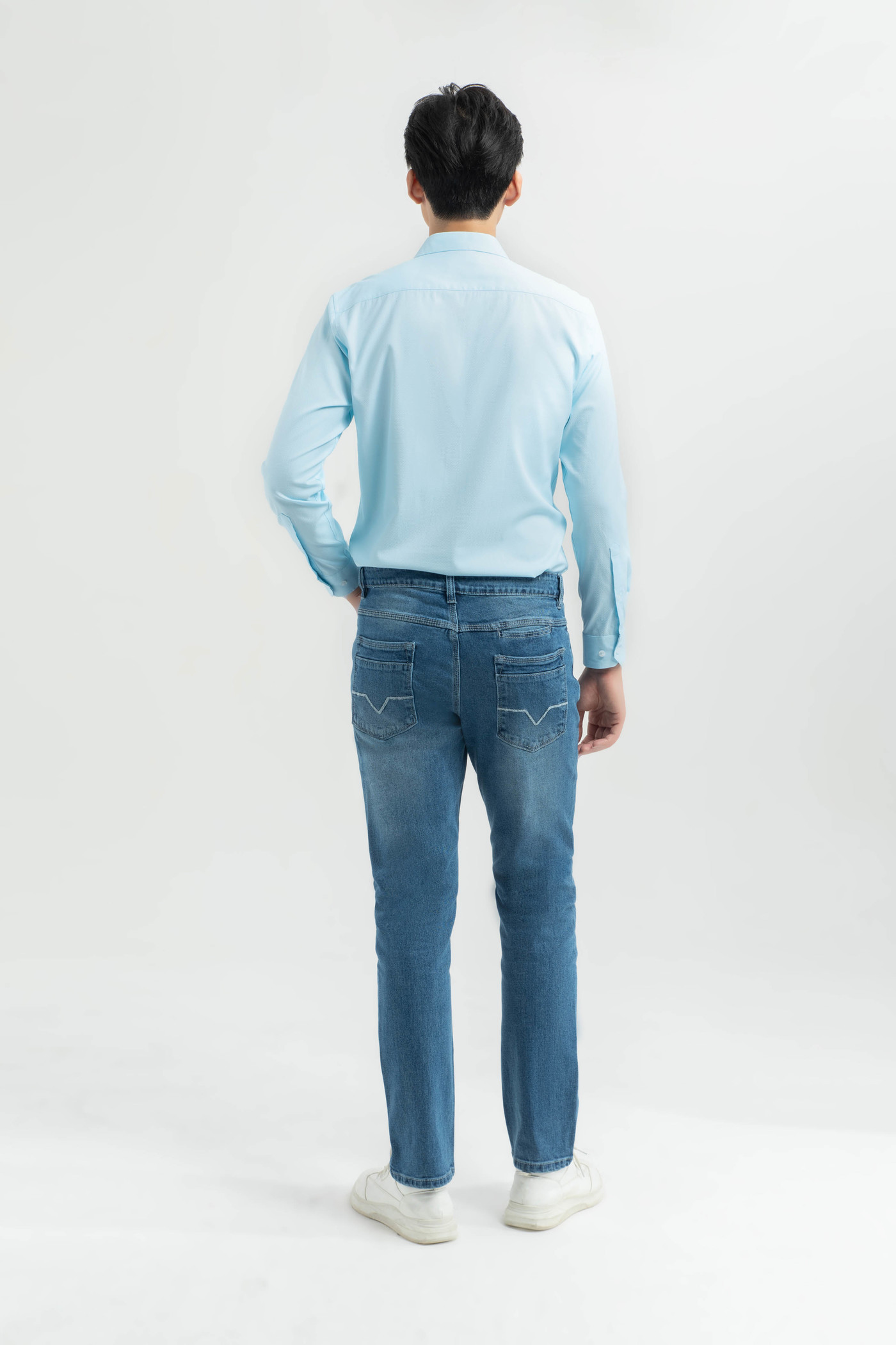 Quần bò nam Slim fit