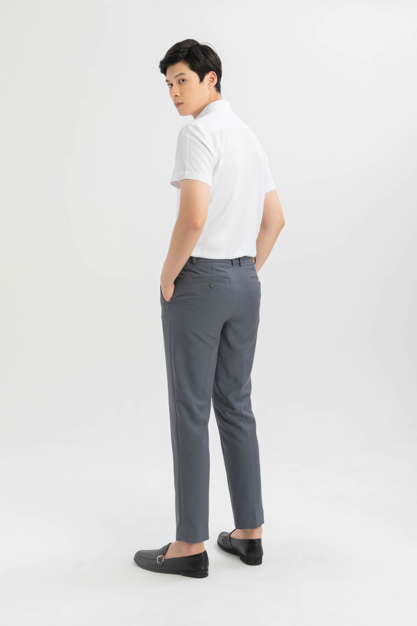 Áo sơ mi trắng Slimfit