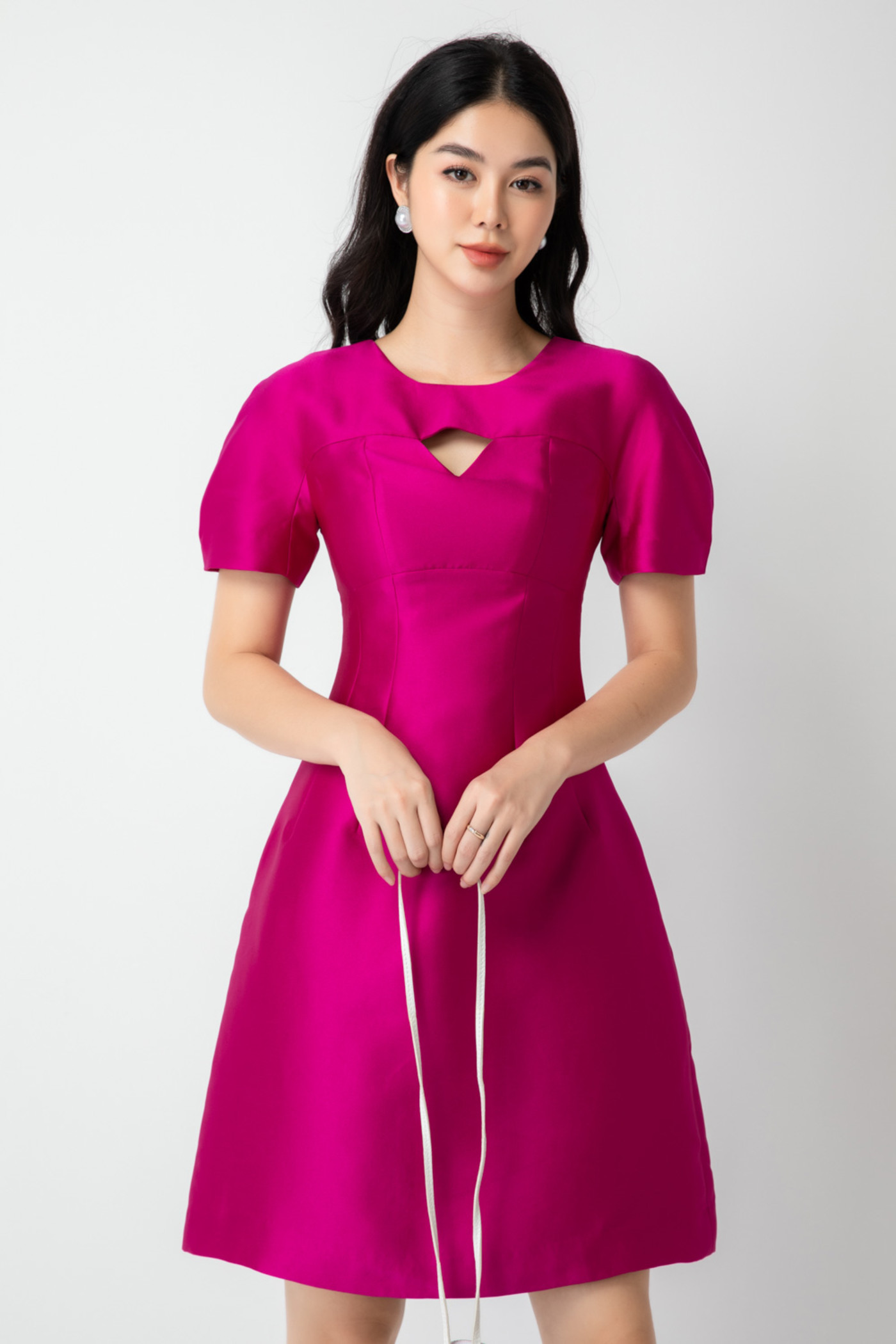 Đầm dạ hội cut-out vải Taffeta 