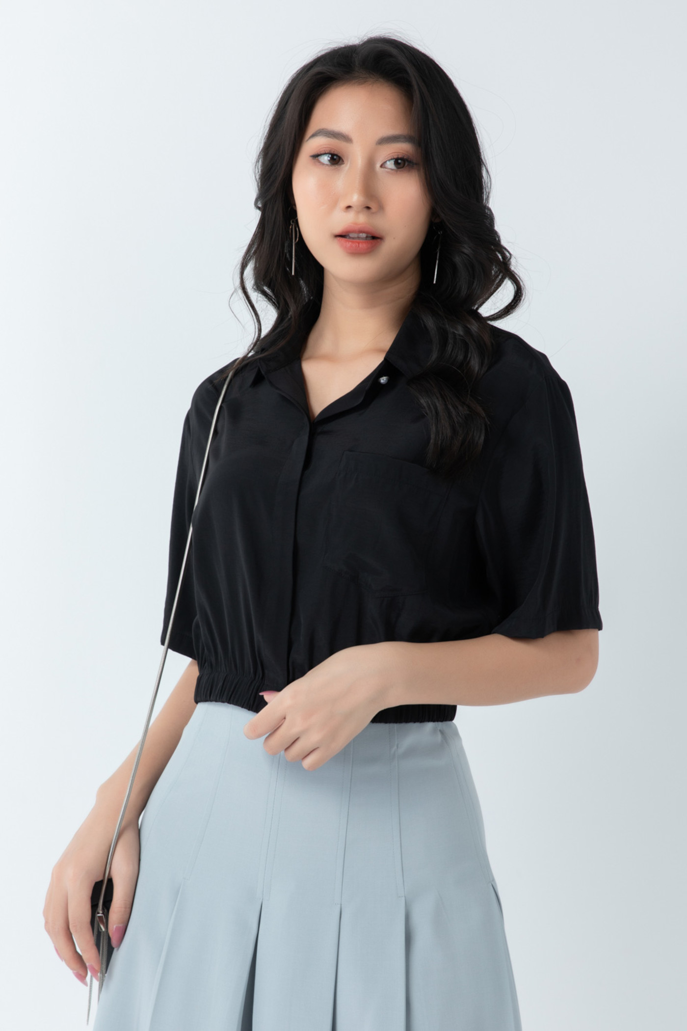 Áo croptop cổ đức 