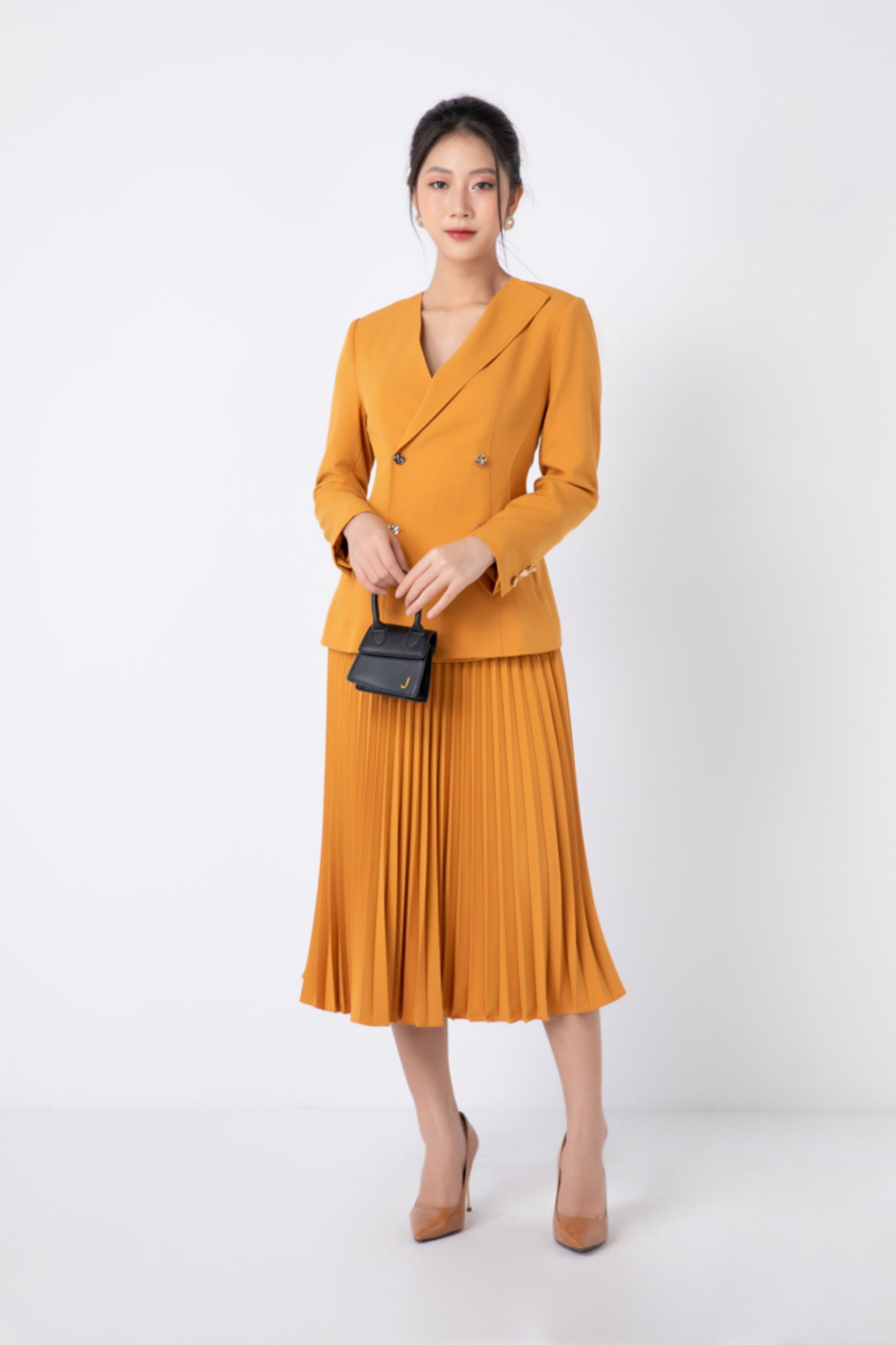 Chân váy xếp ly chữ A 