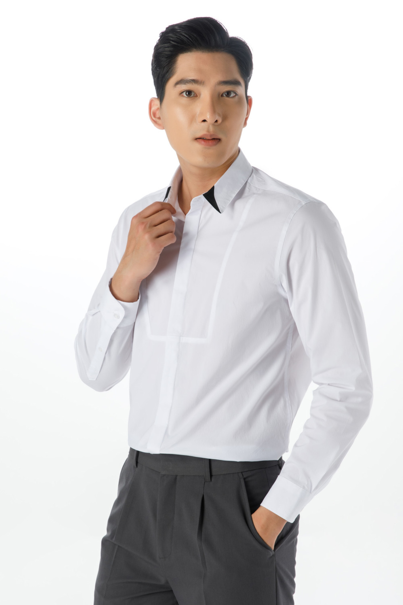 Áo sơ mi cổ phối màu 