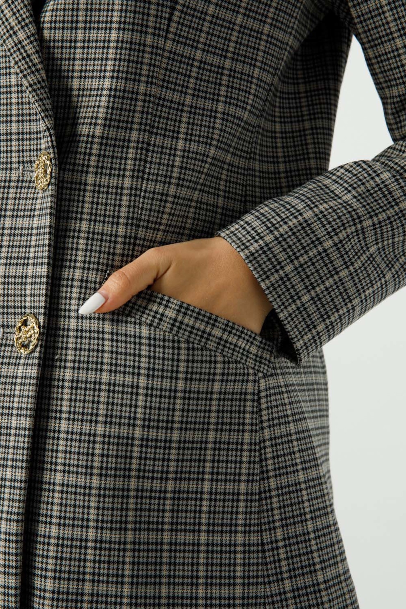 Blazer kẻ ngang hông 