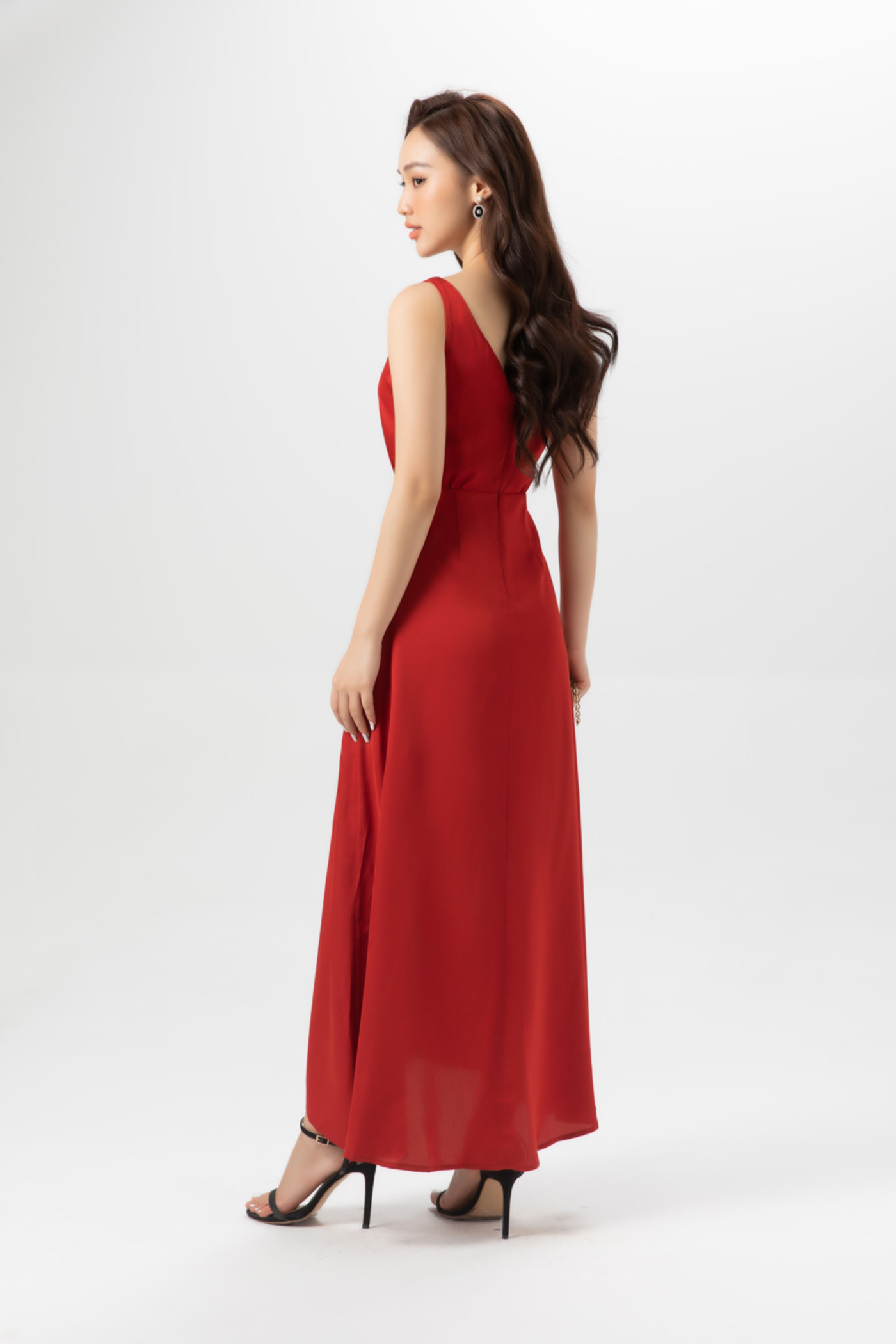 Đầm maxi lụa cổ tim 