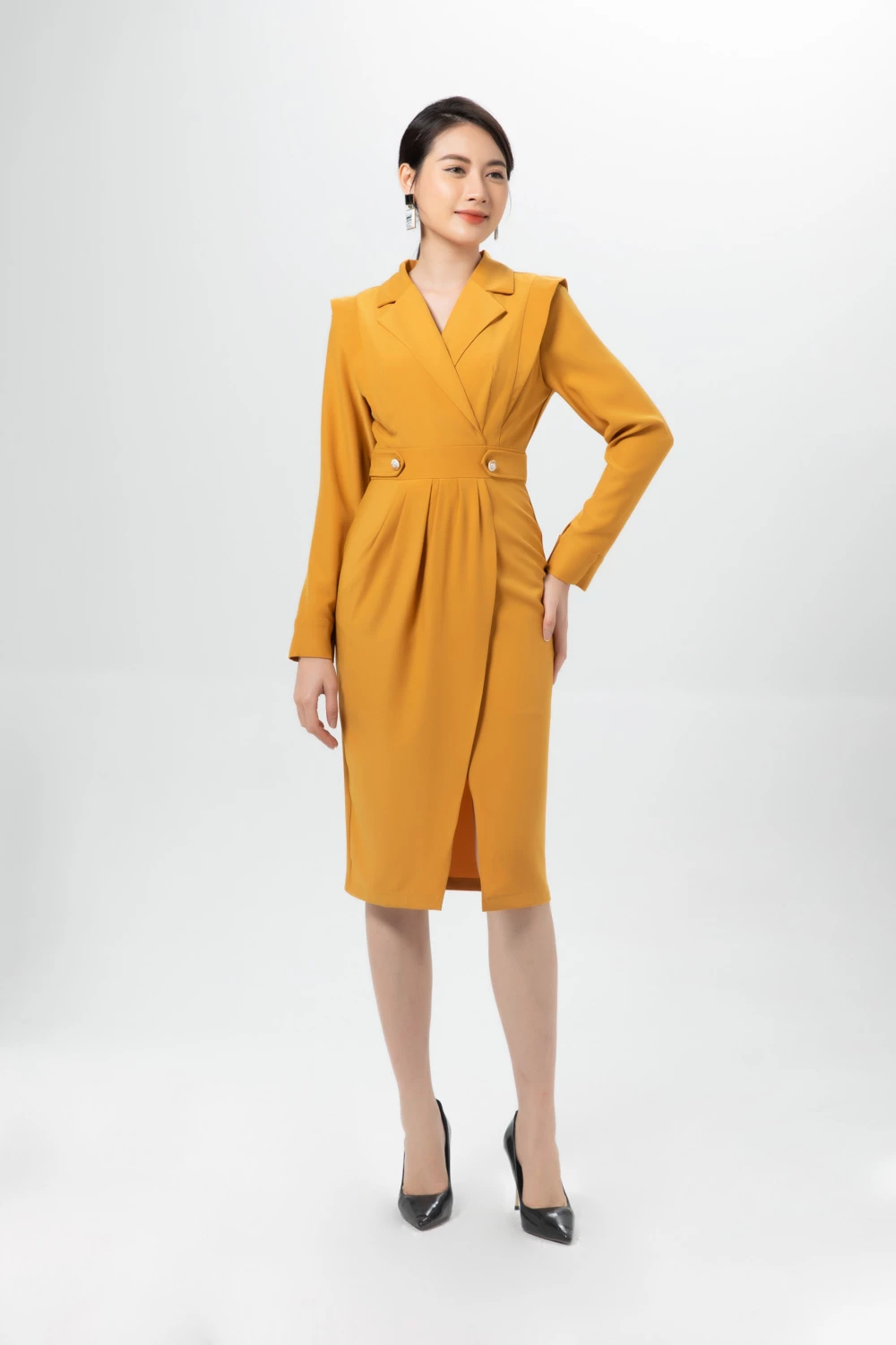 Đầm dáng vest