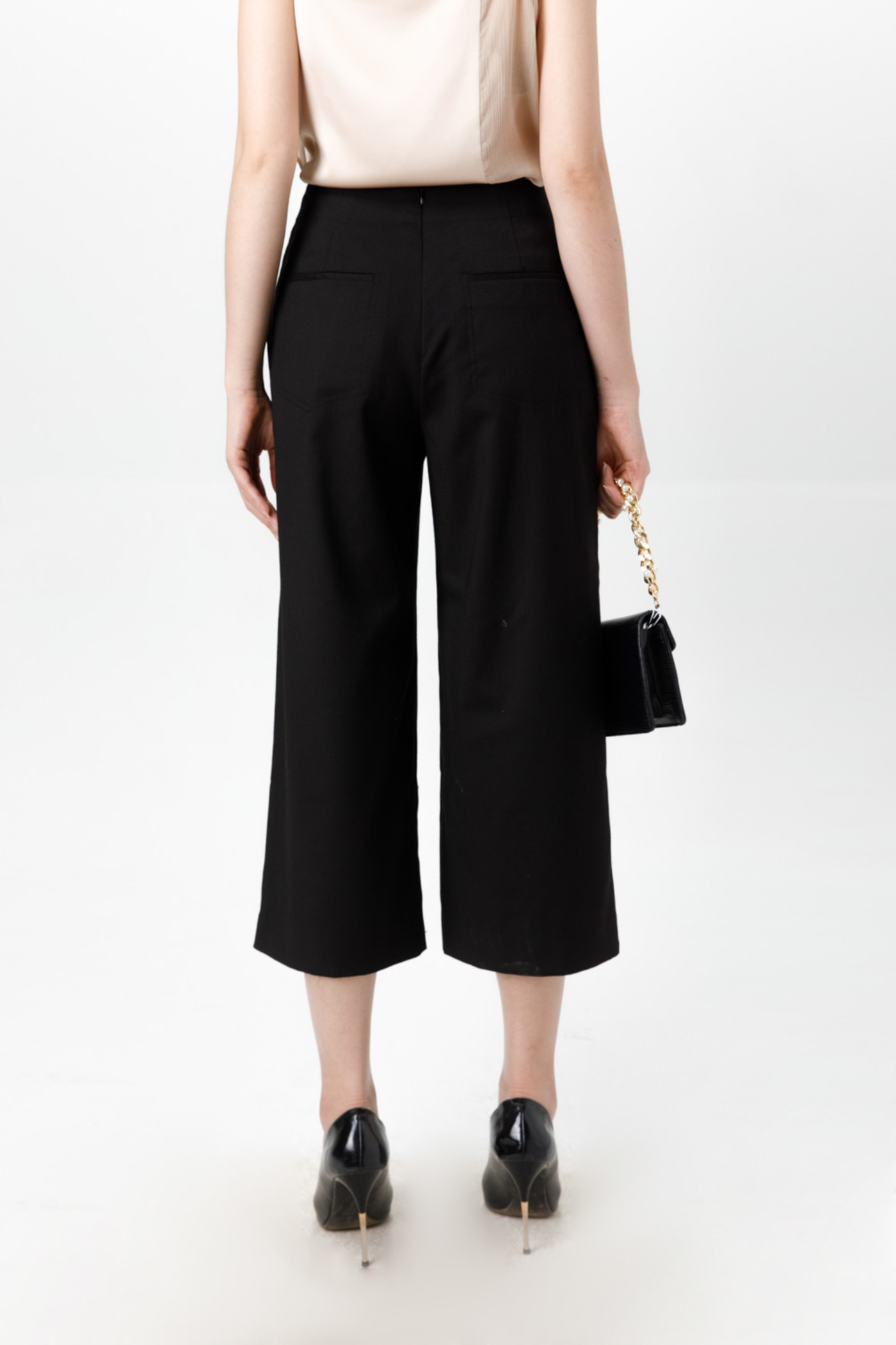 Quần lửng wide-leg 