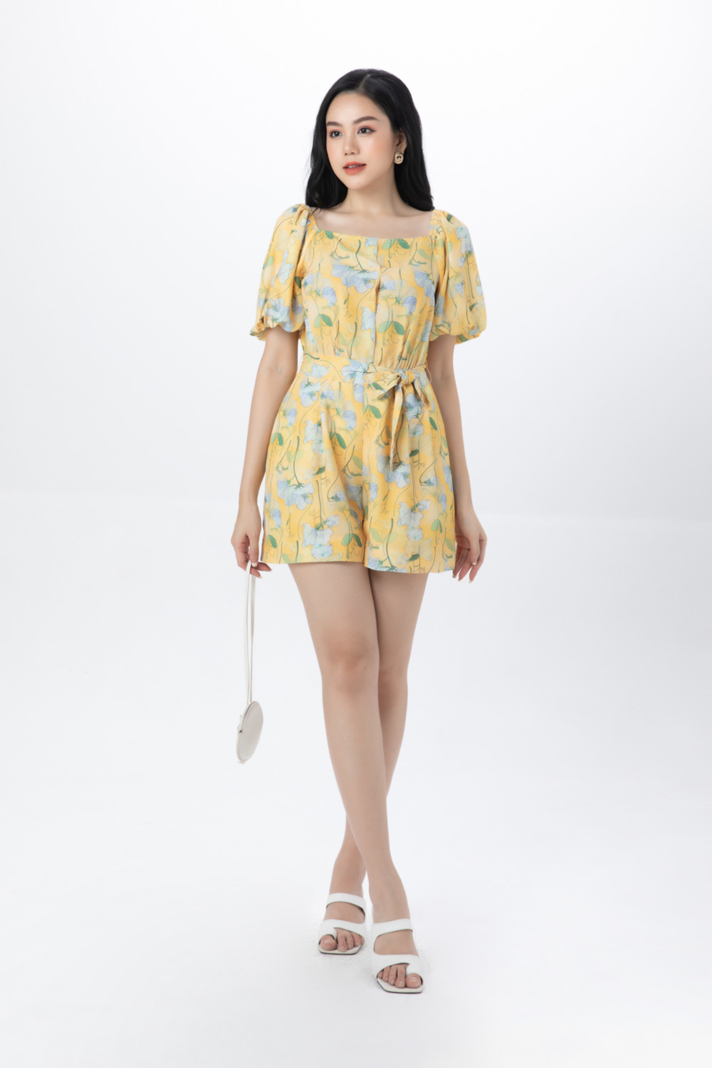 Jumpsuit lụa thắt eo 