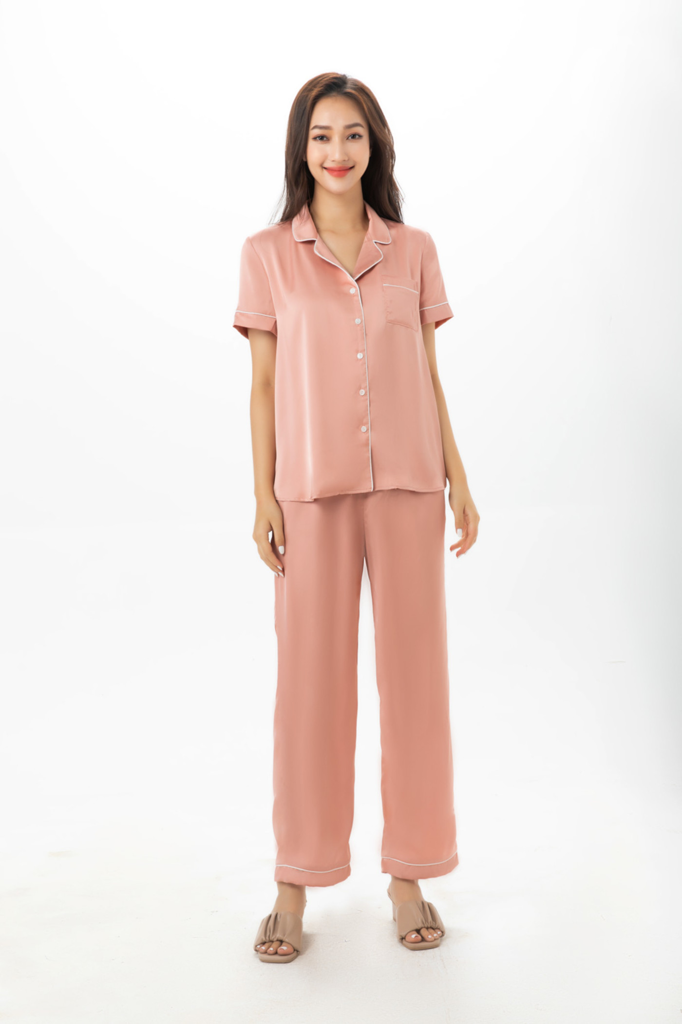 Bộ Pyjama viền trắng 