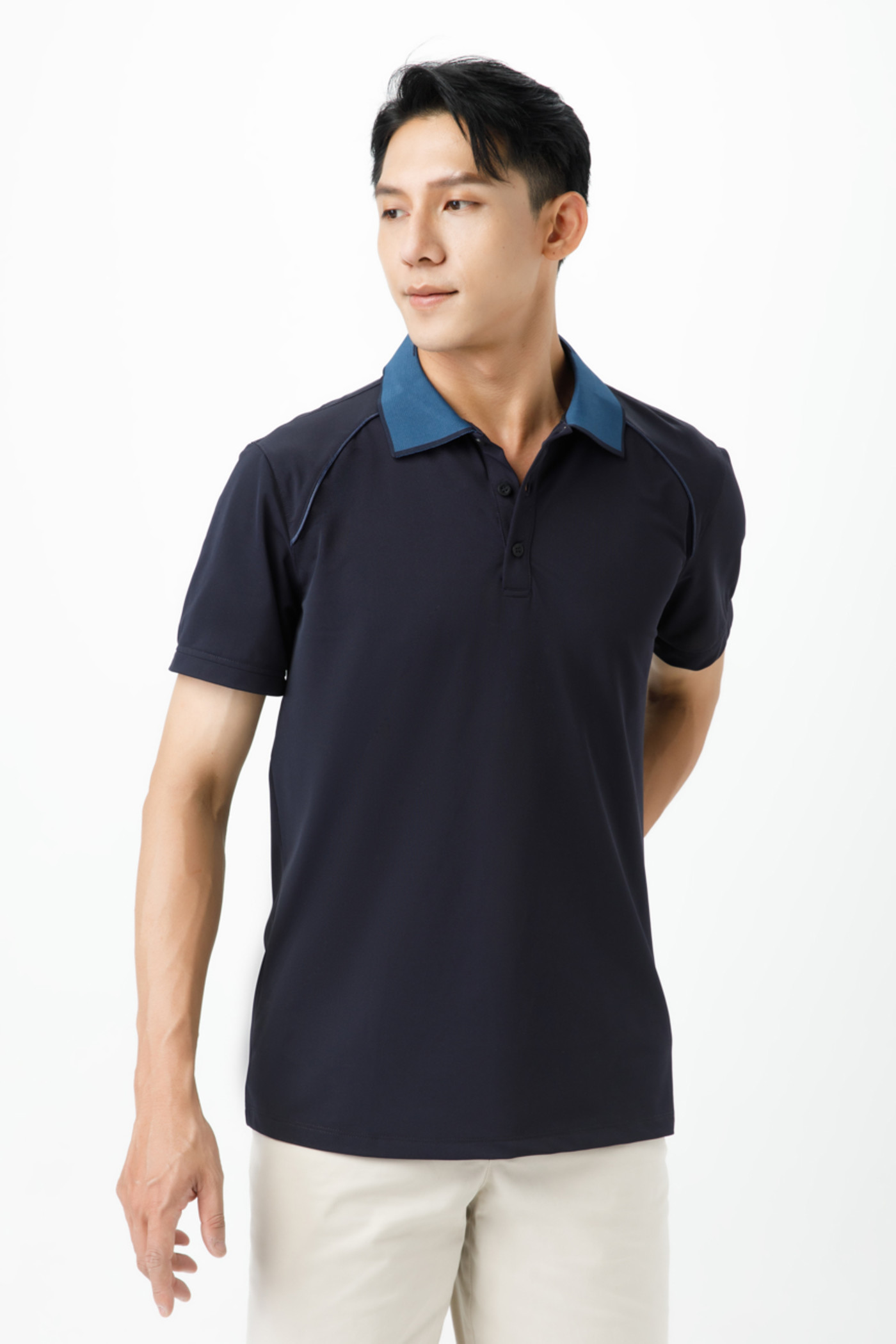 Áo Polo phối viền cổ 