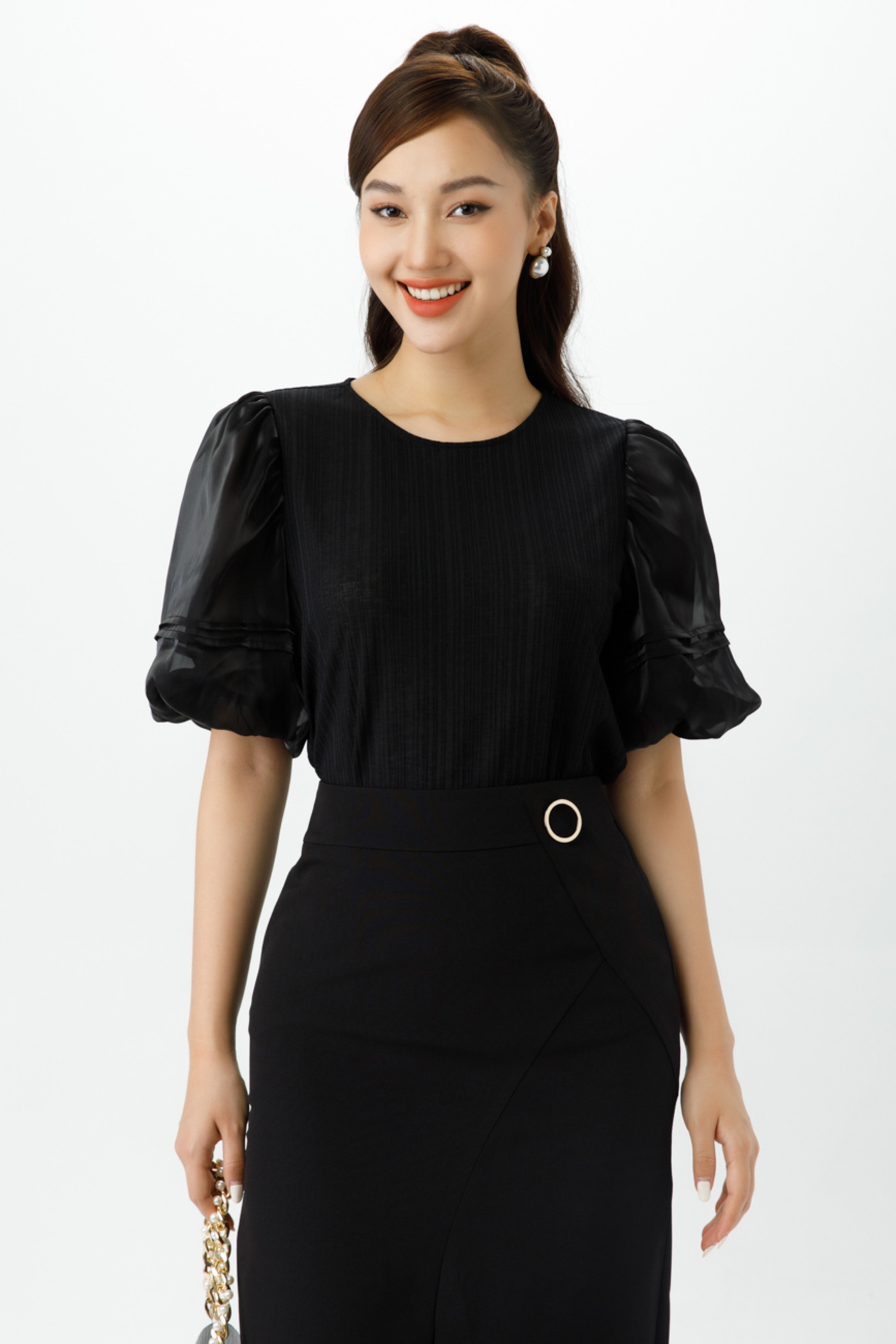 Áo thun dập vân mờ 