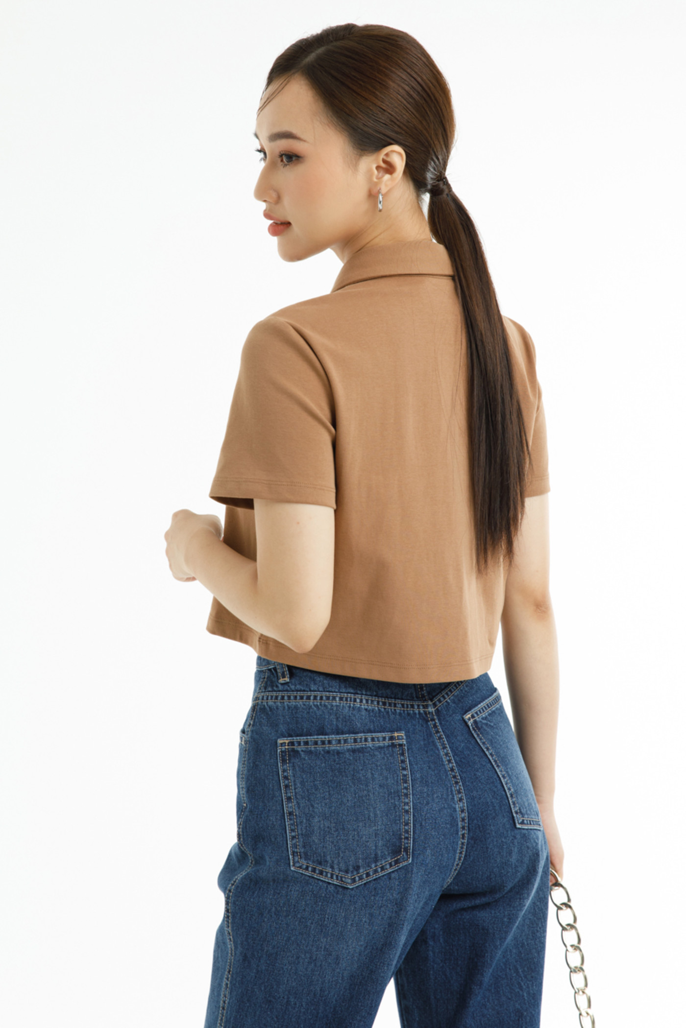 Áo thun polo dáng croptop