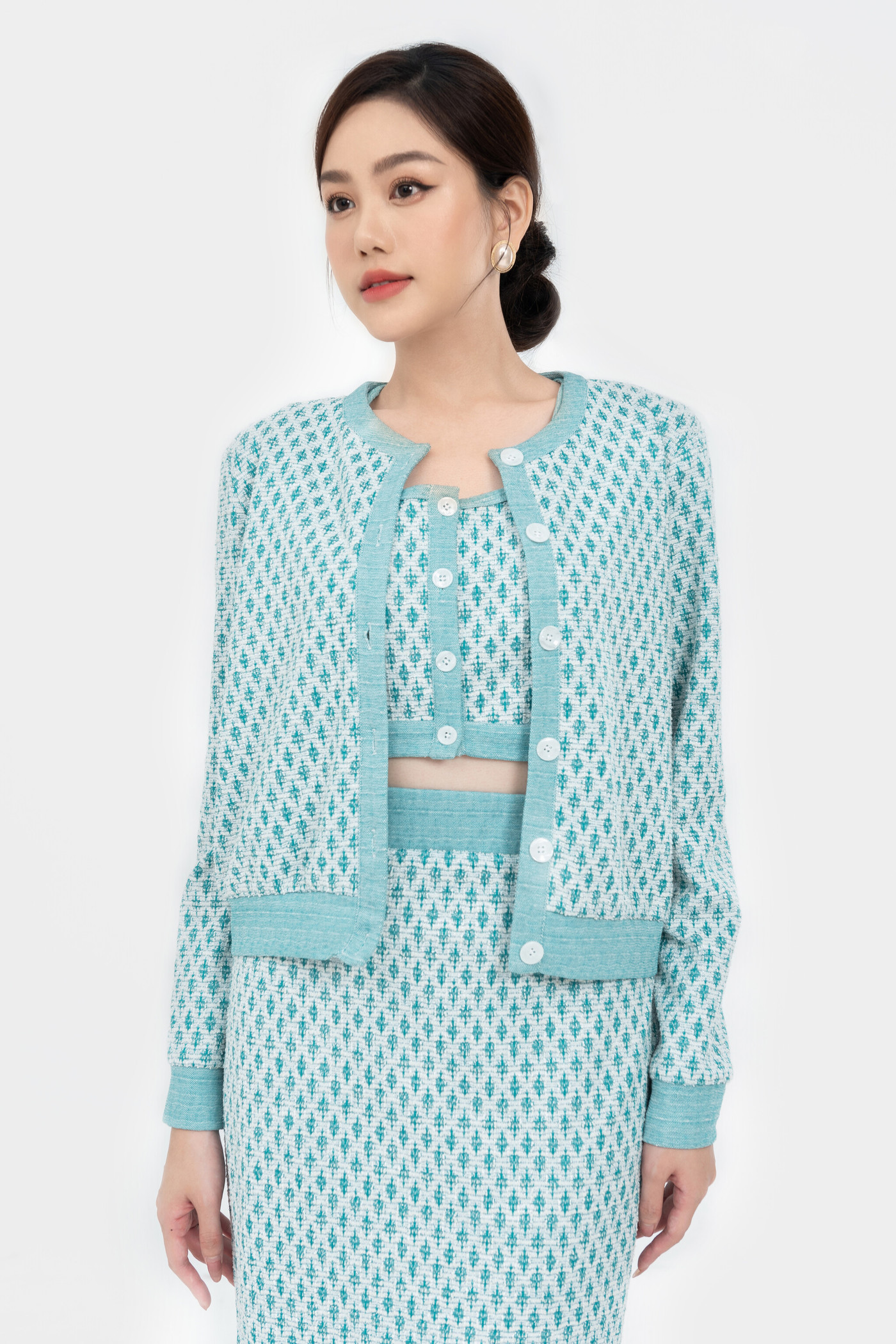 Áo len Argyle họa tiết