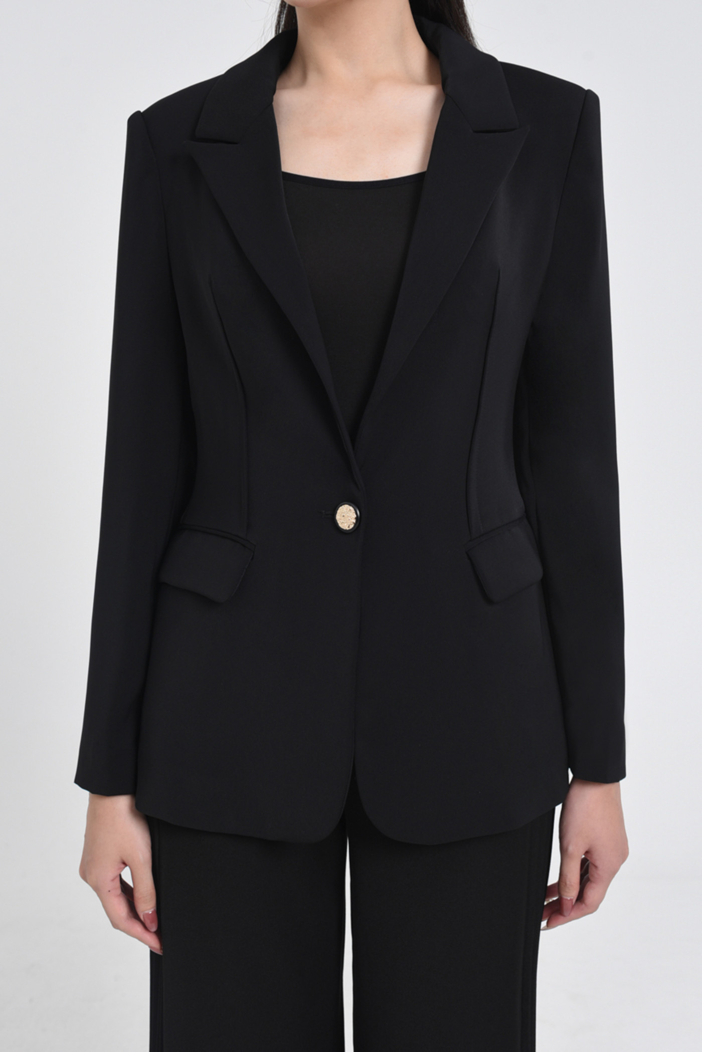 Quinn Suit - Set áo vest và quần suông dập ly 