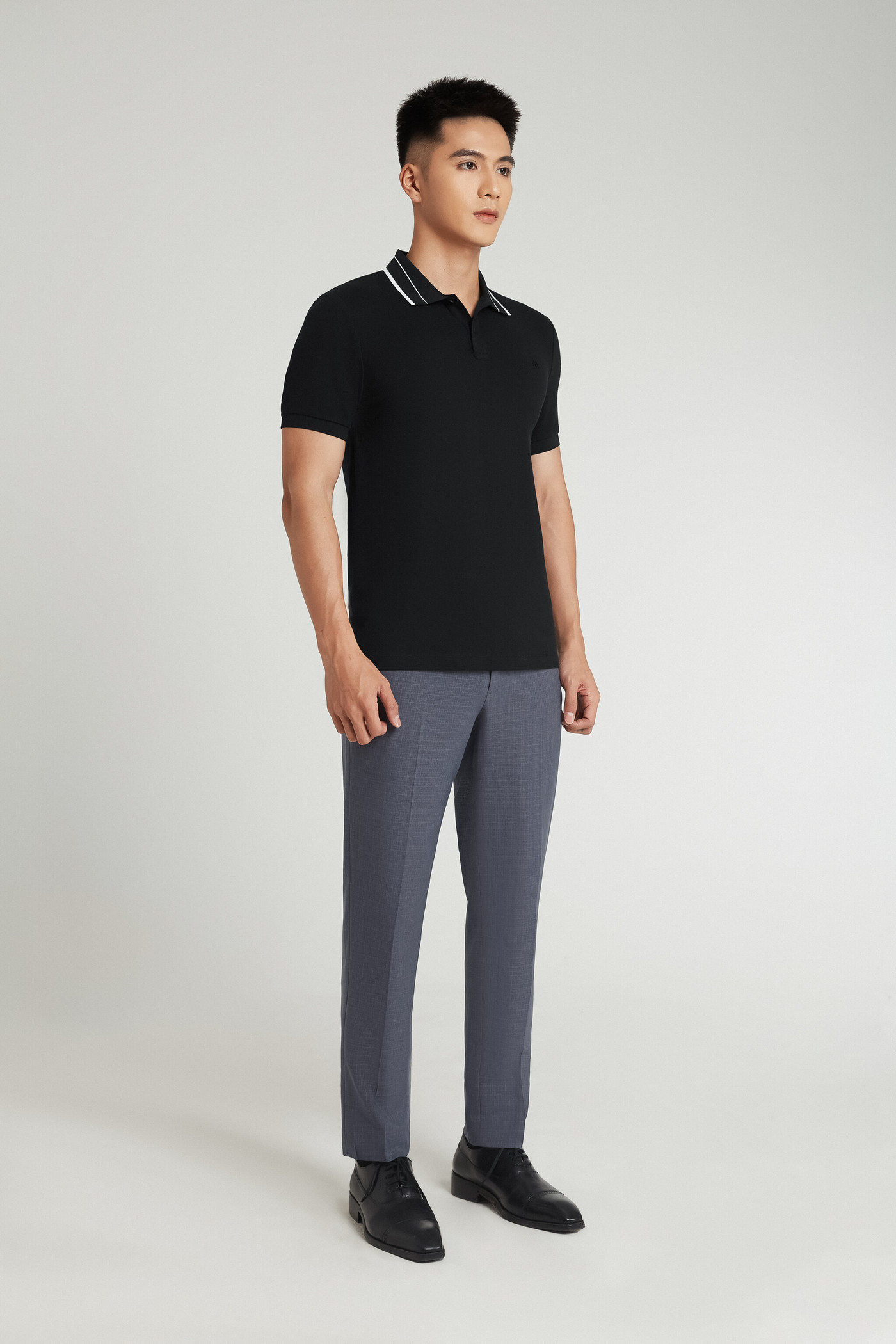 Quần tây dáng slim fit