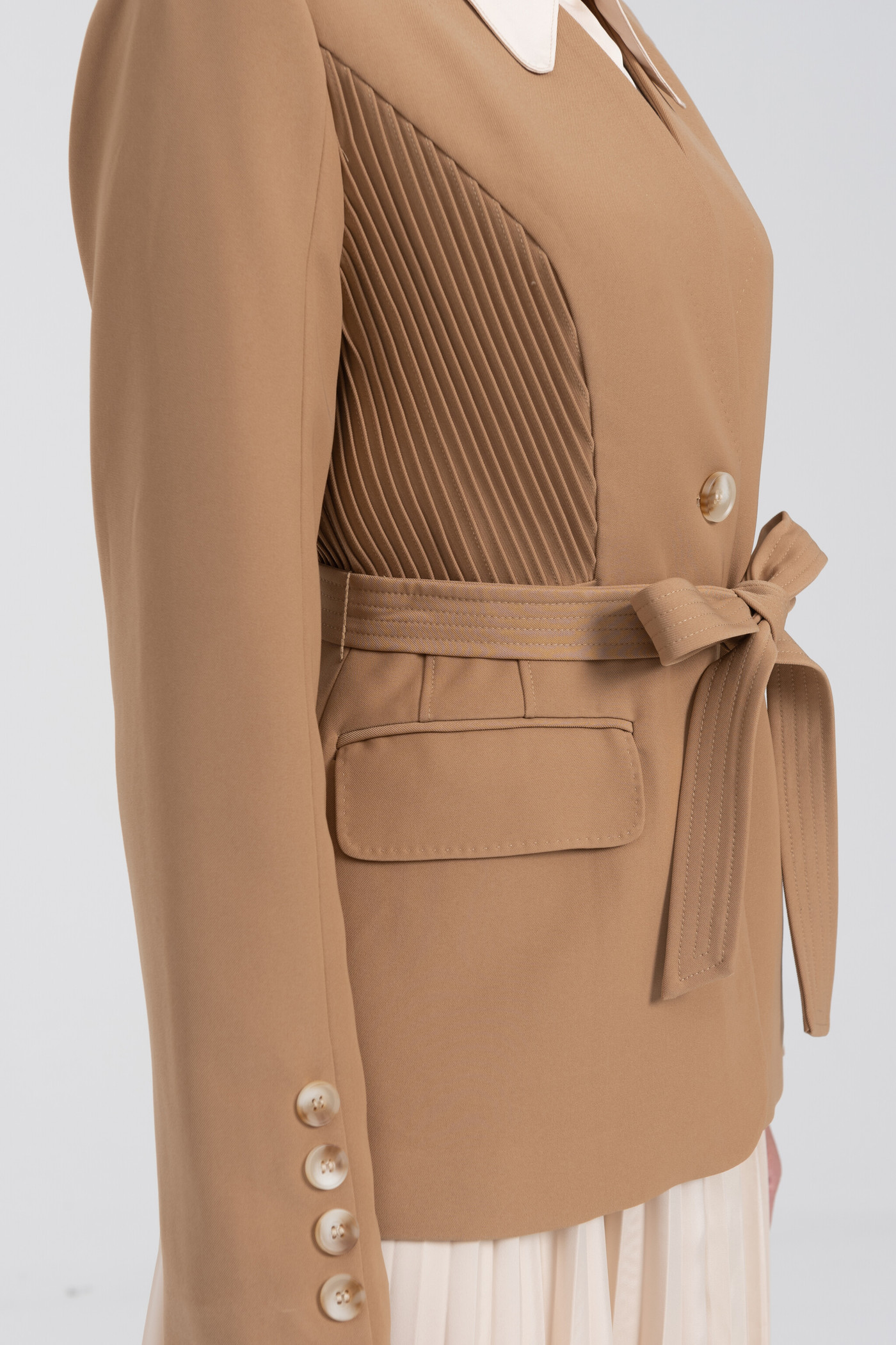 Elegant Blazer - Áo blazer phối đai