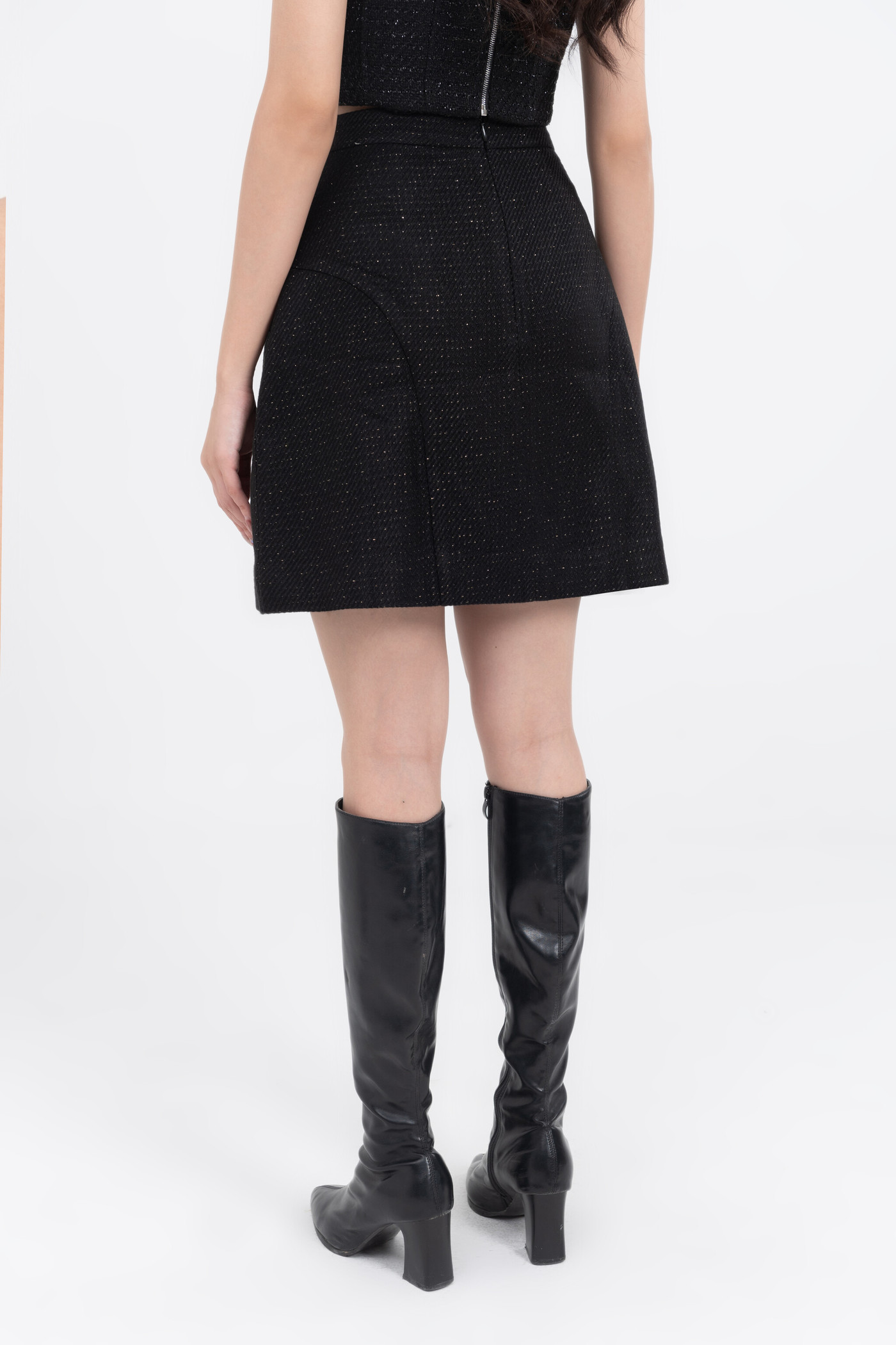 Chân váy tweed hoa nổi
