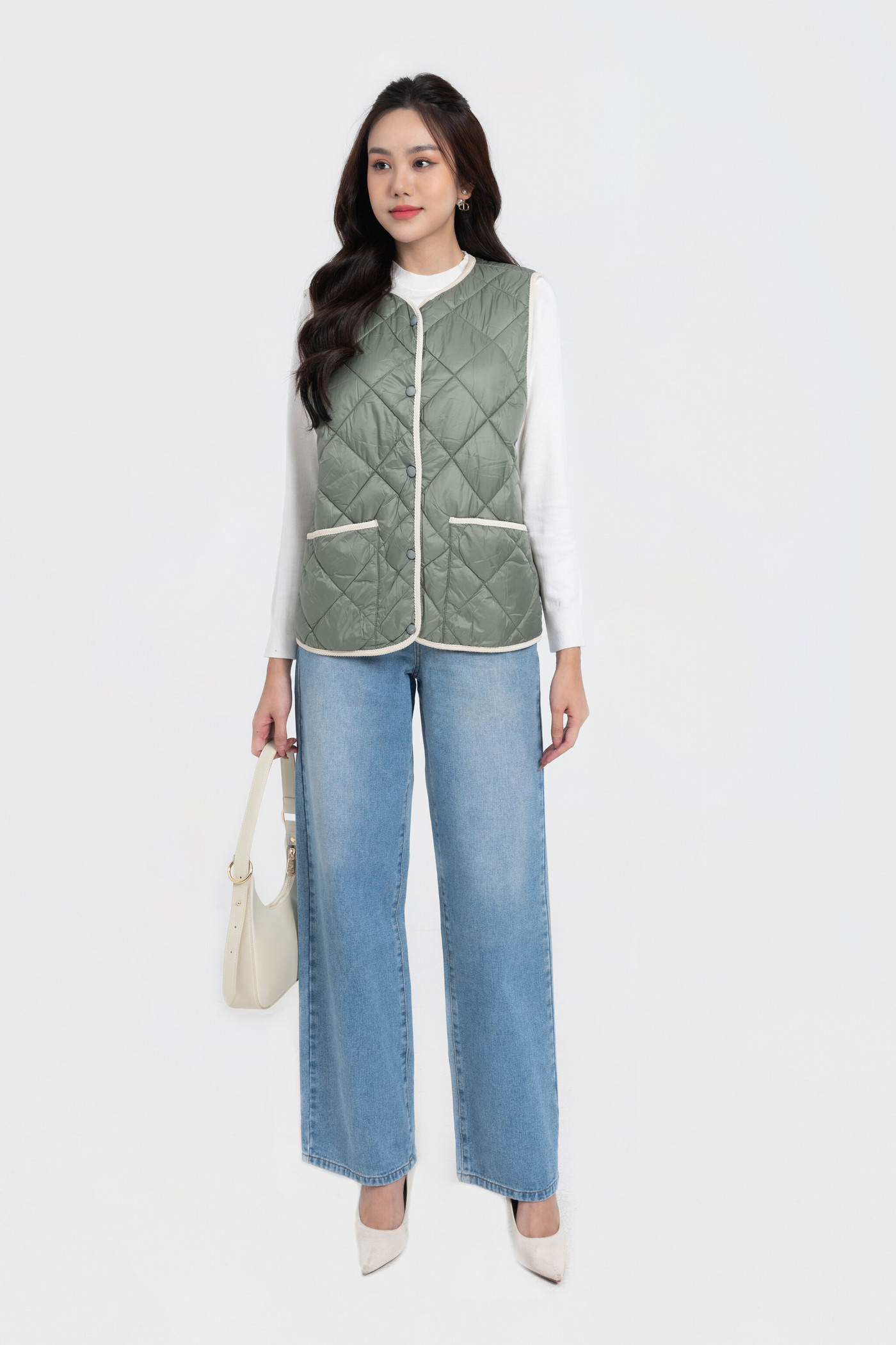 Buttoned Quilted Vest - Áo gile chần bông