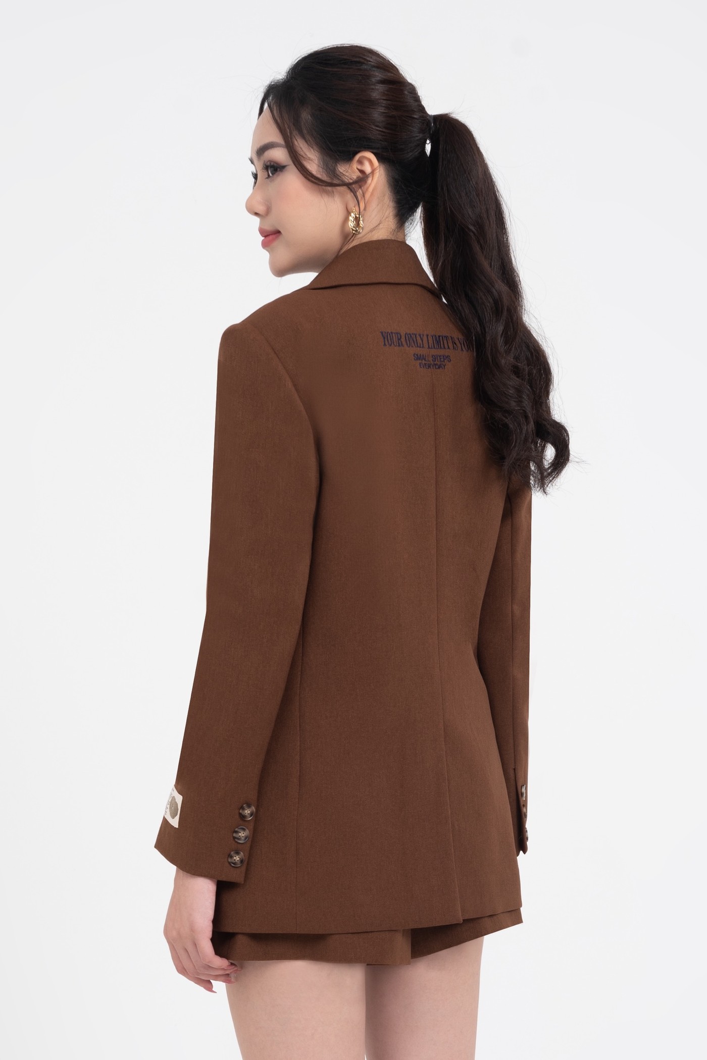 brownie oversize blazer - Áo blazer thêu chữ