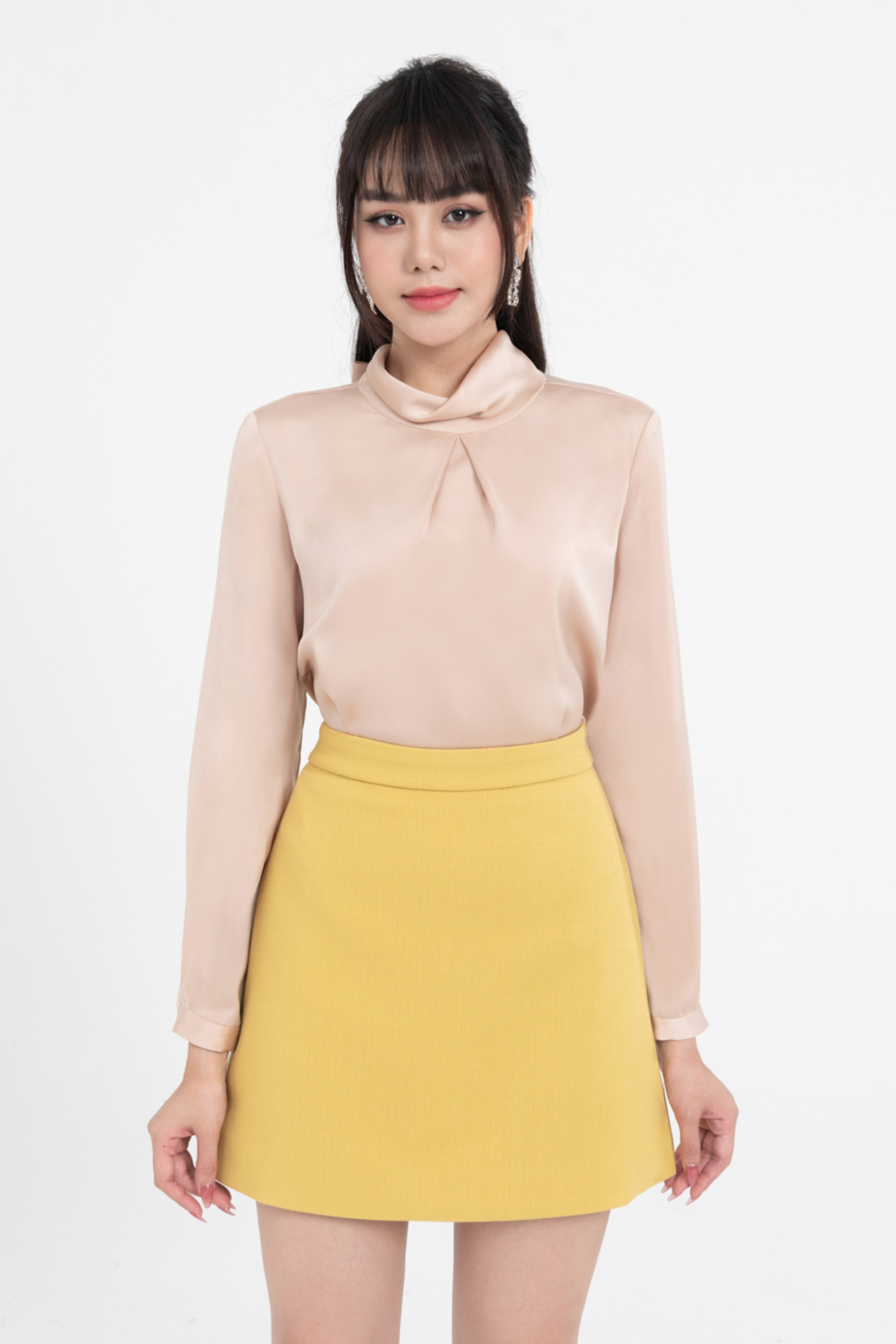 Áo lụa phối nơ sau