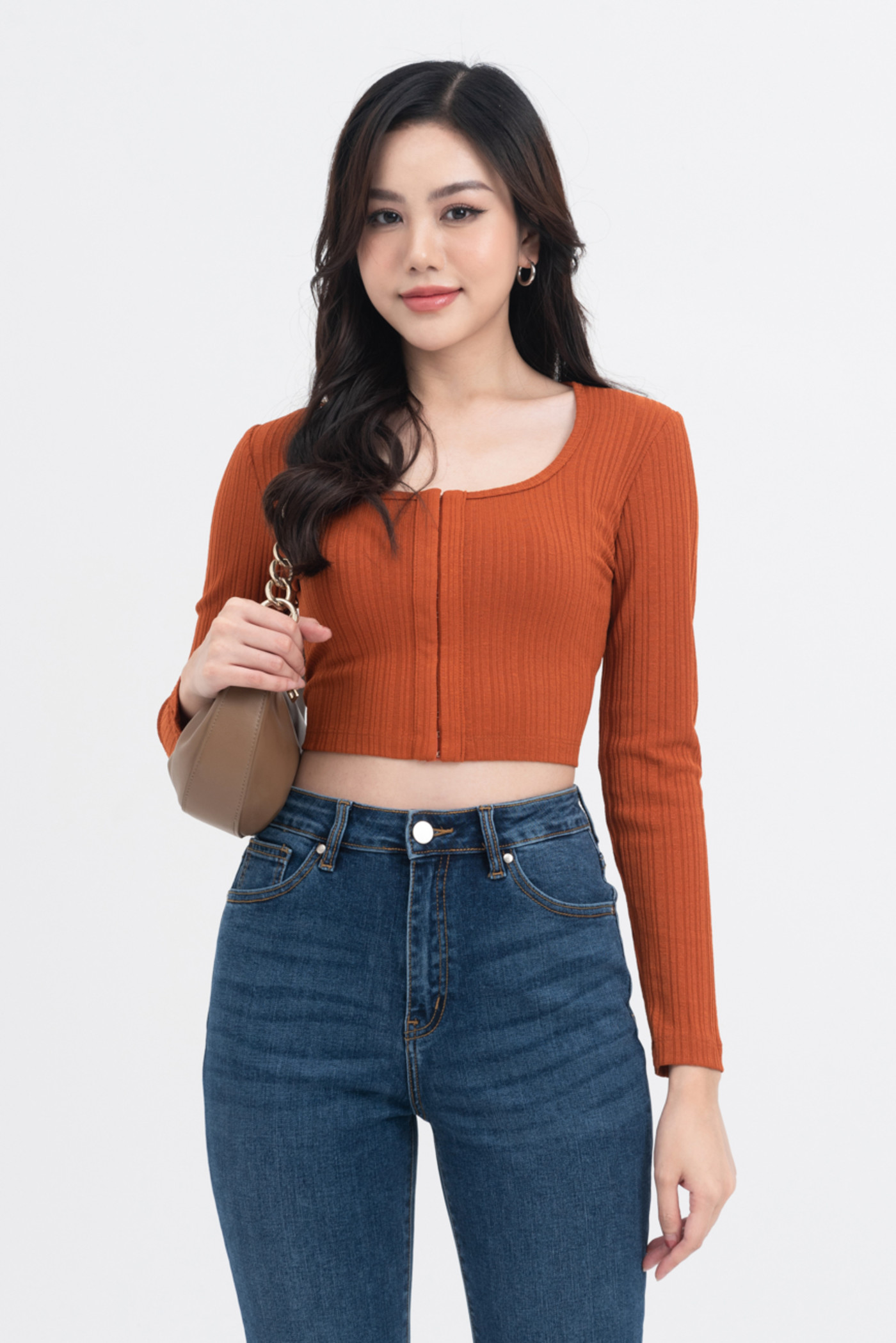 Áo thun Croptop cổ vuông