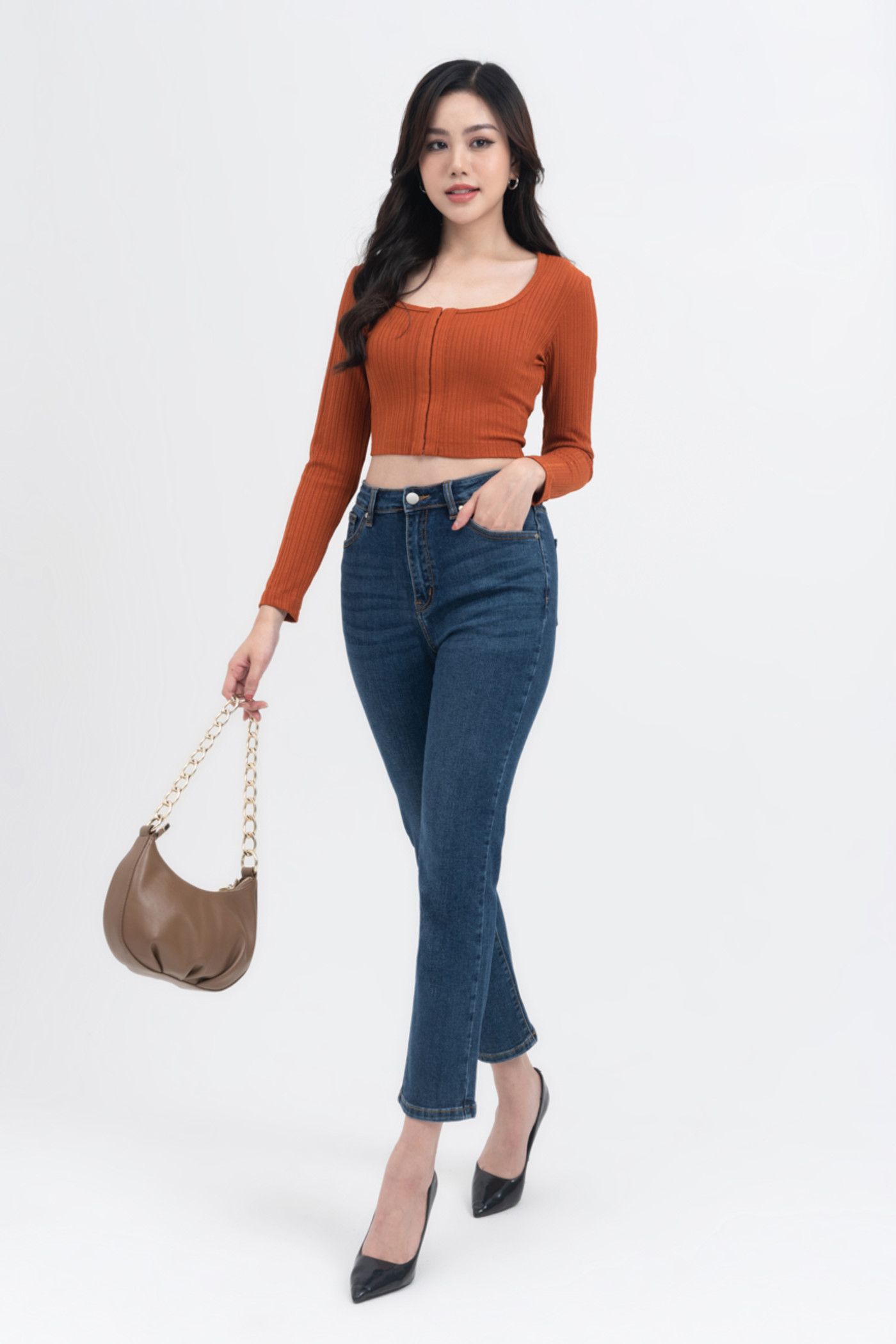 Áo thun Croptop cổ vuông