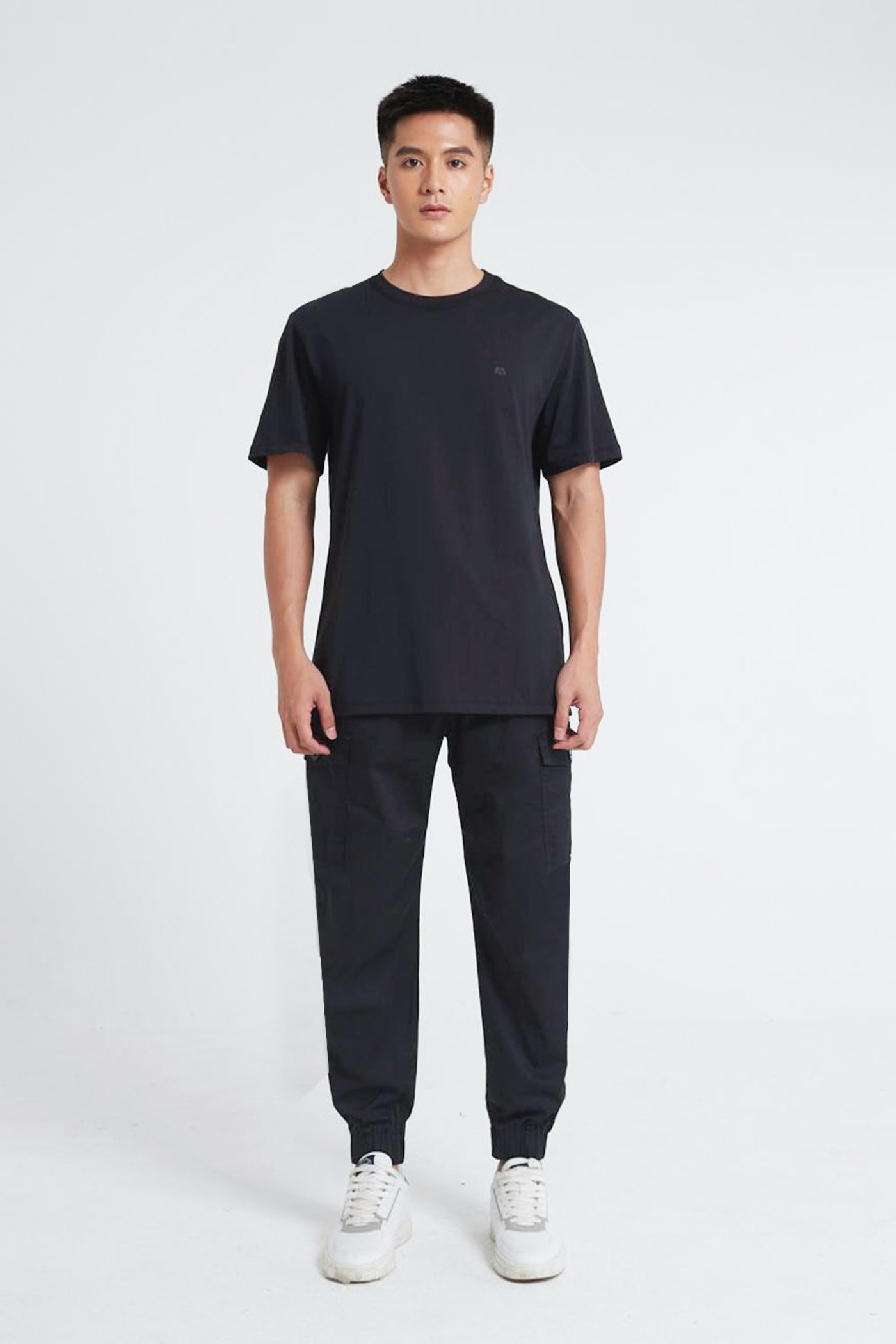 Quần Jogger khaki phối túi