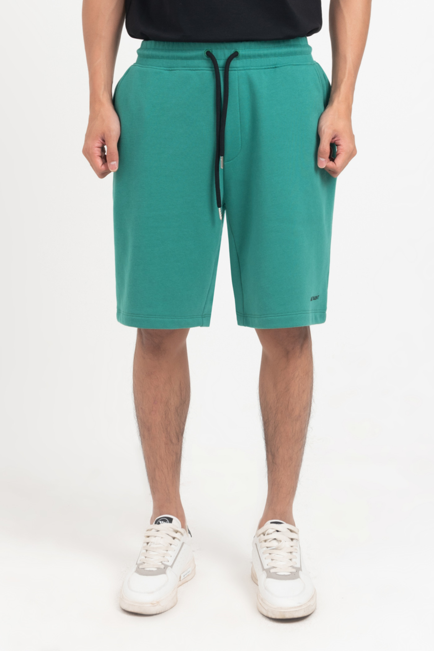 Quần shorts color cạp chun