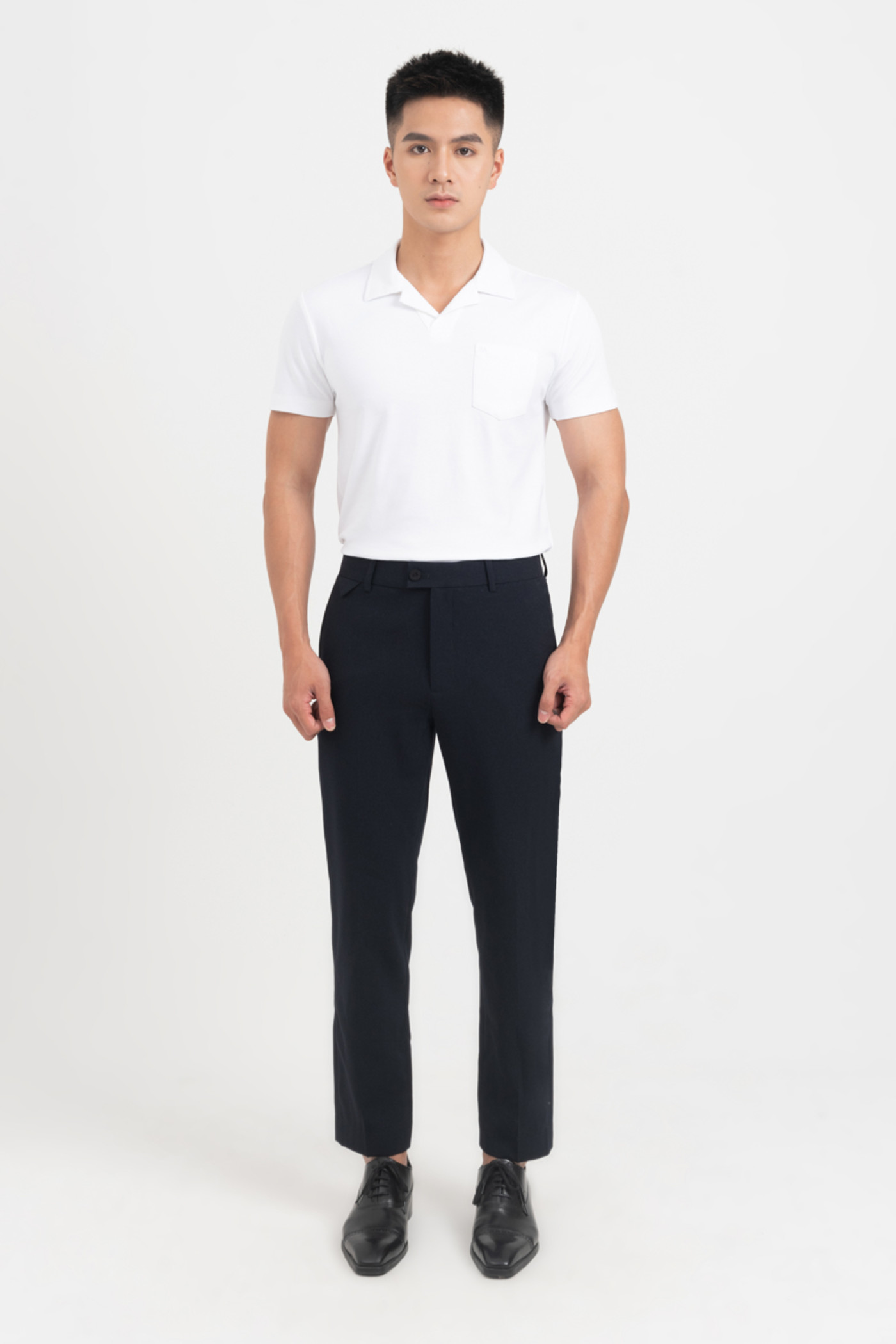 Quần tây dáng slim fit