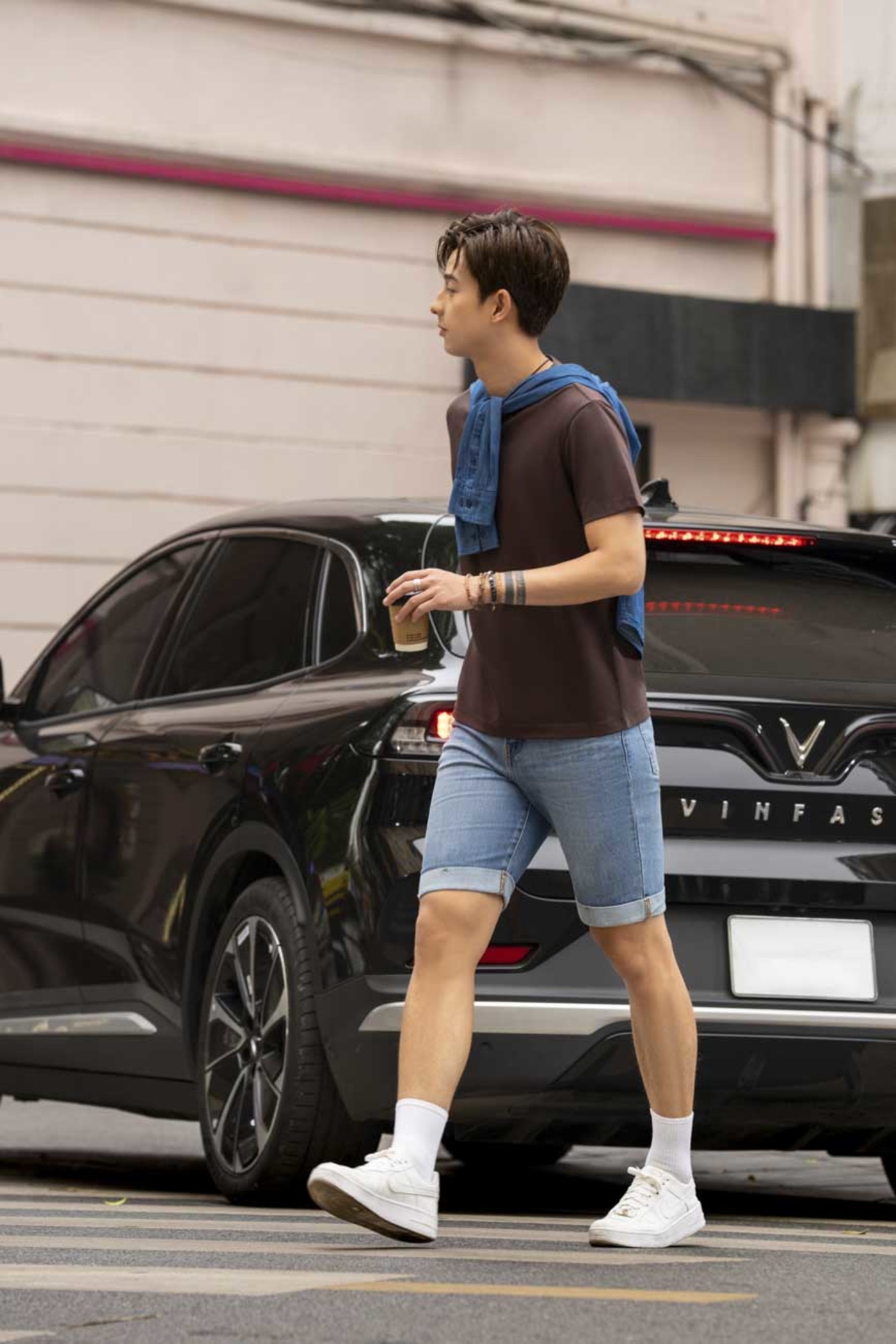 Quần shorts denim