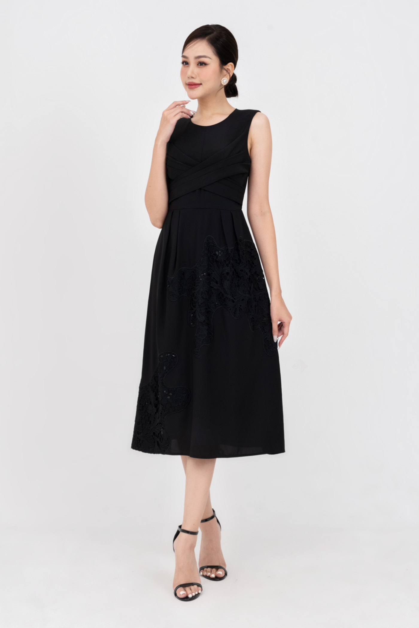 Almira Dress - Đầm dạo phố dáng xòe 