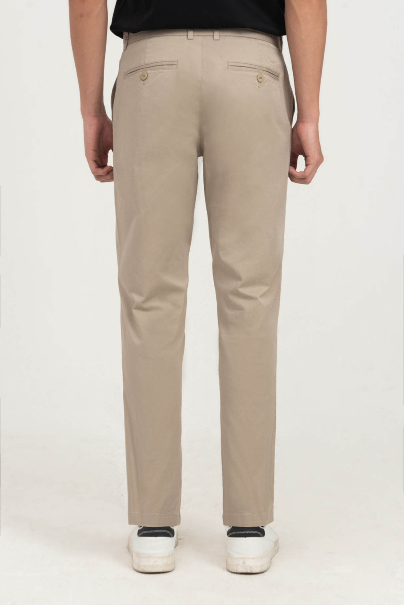 Quần Slim fit