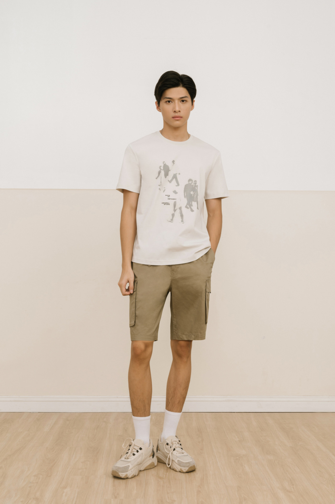 Walking man Shirt MR