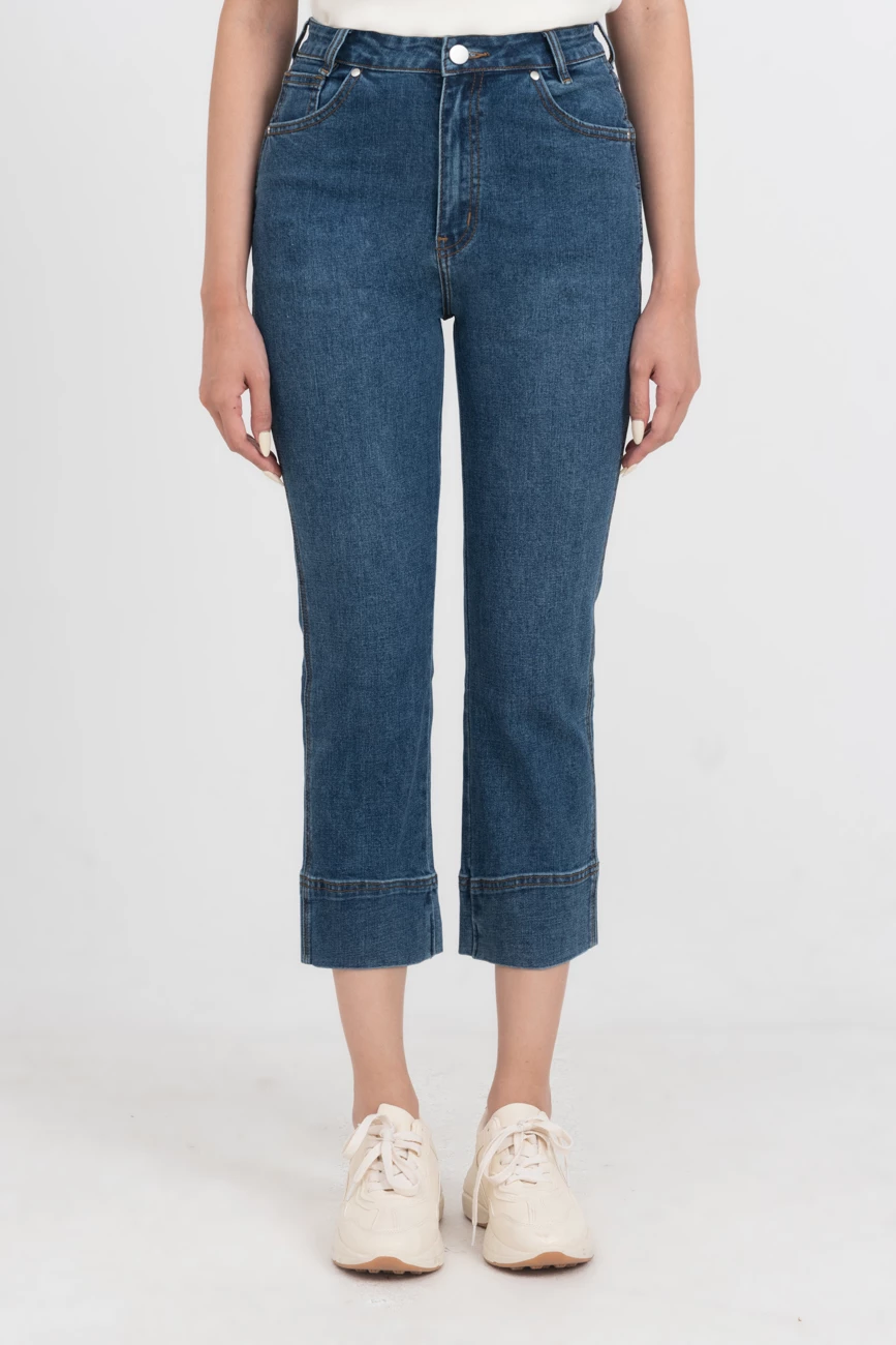 Quần lửng jeans gập gấu