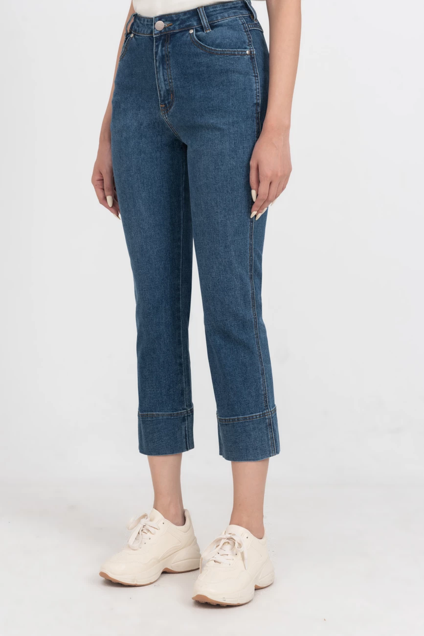 Quần lửng jeans gập gấu