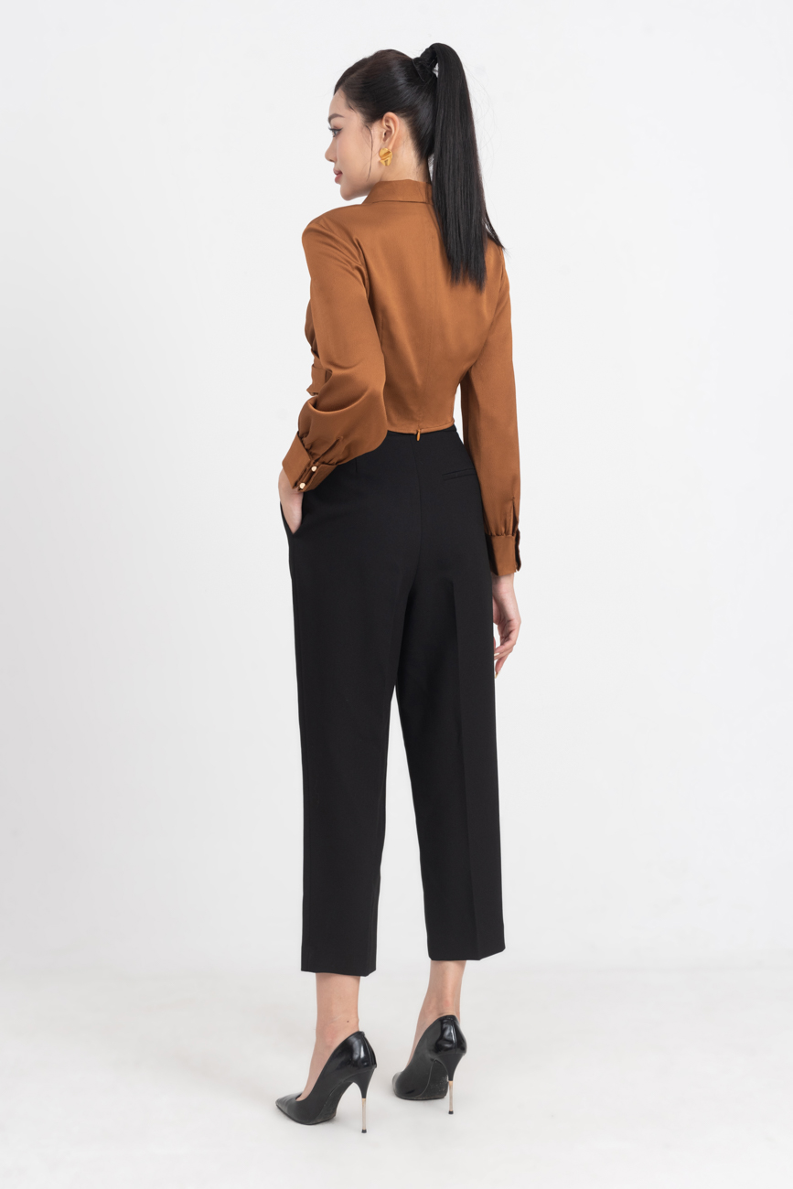 Áo sơ mi croptop xếp chéo