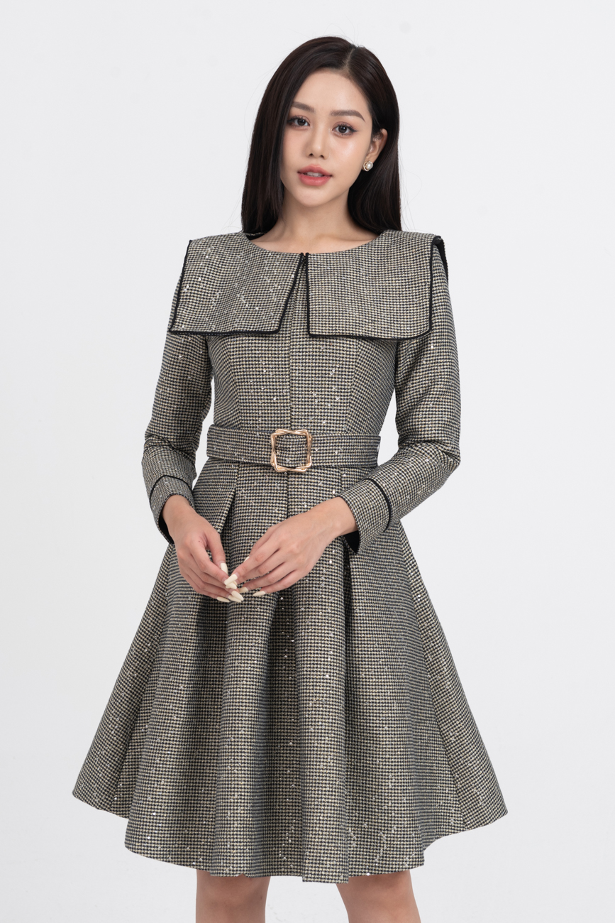 Glamour tweed dress