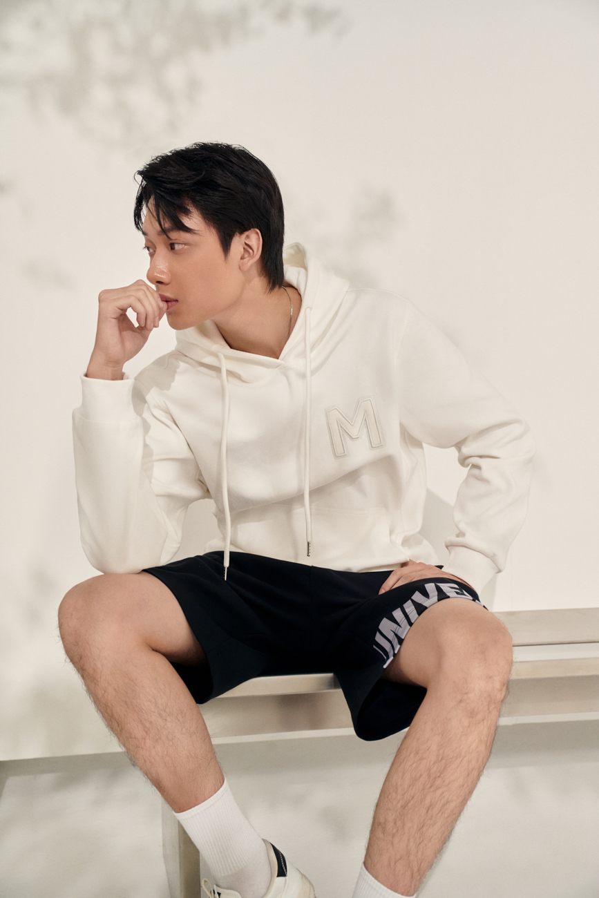 Áo Hoodie chữ M