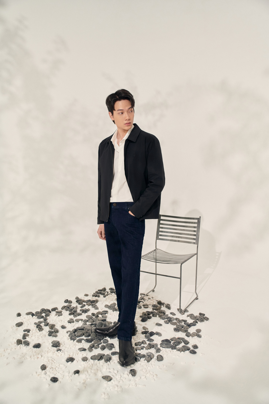 Quần Jeans dáng Slim