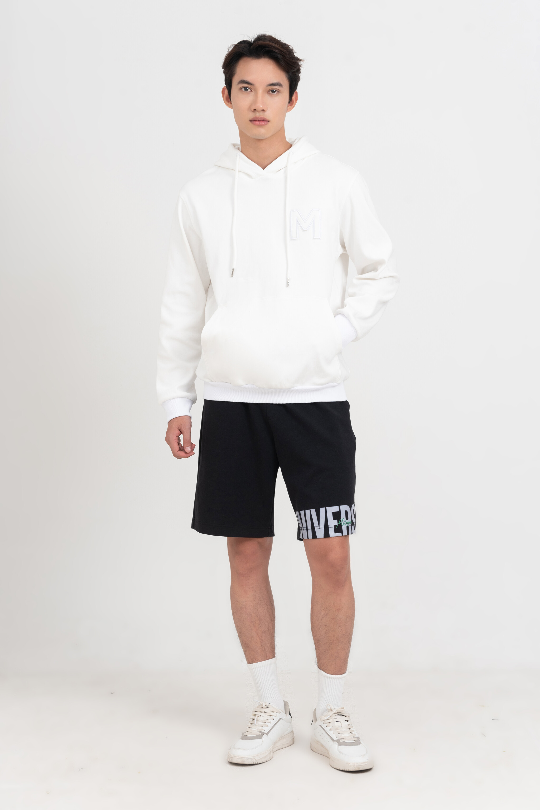 Áo Hoodie chữ M