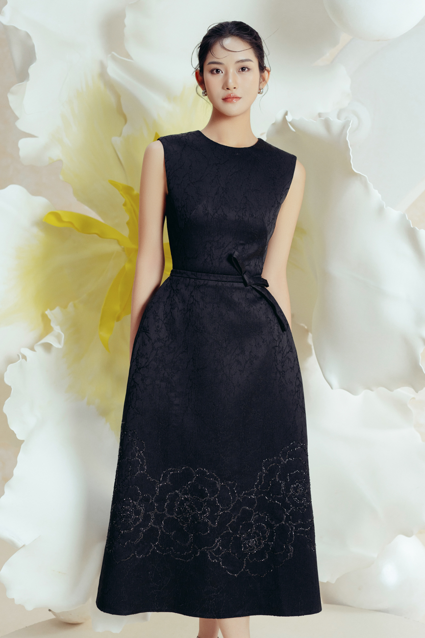 Ellen Dress - Đầm dạ hội khắc hoa 