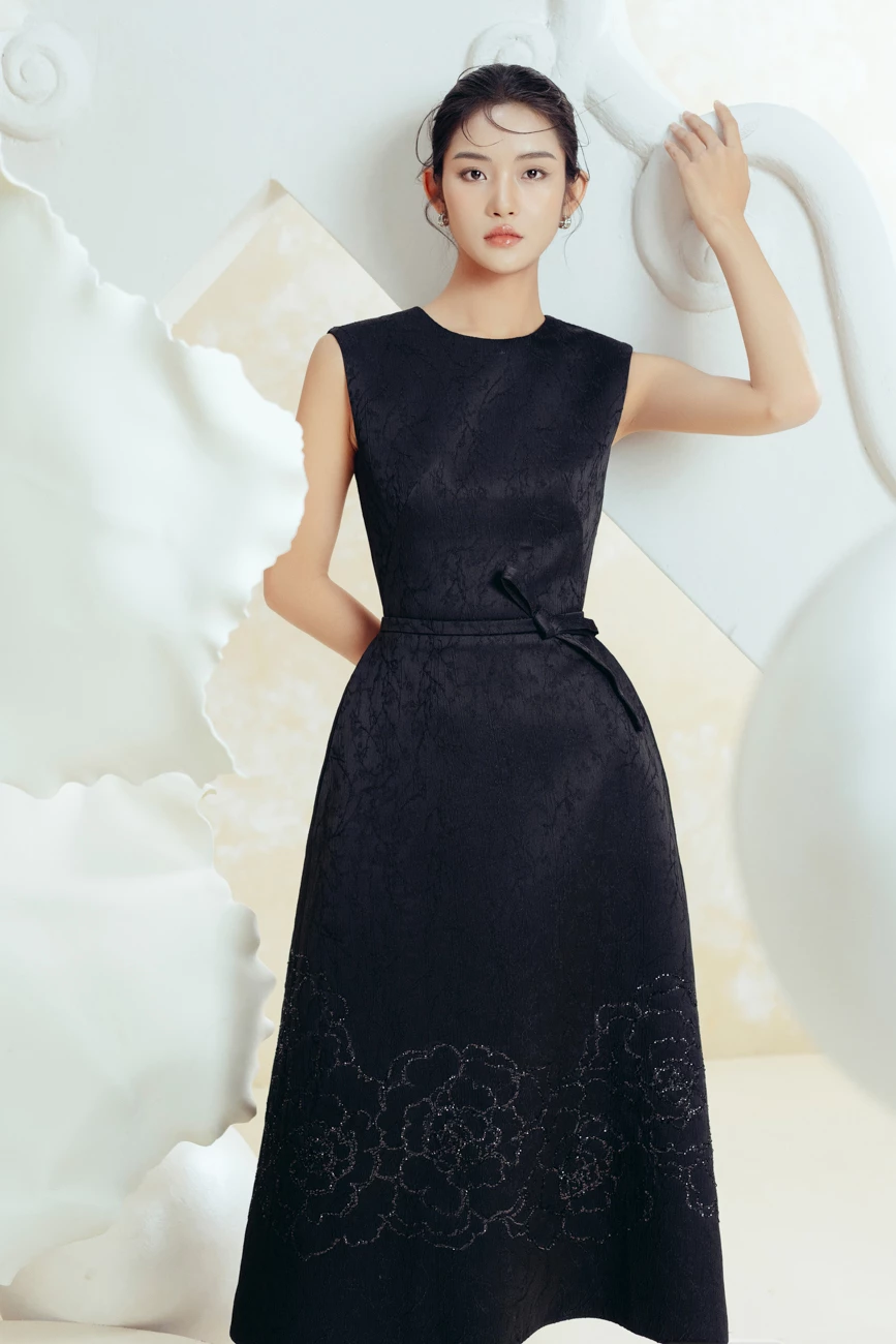 Ellen Dress - Đầm dạ hội khắc hoa