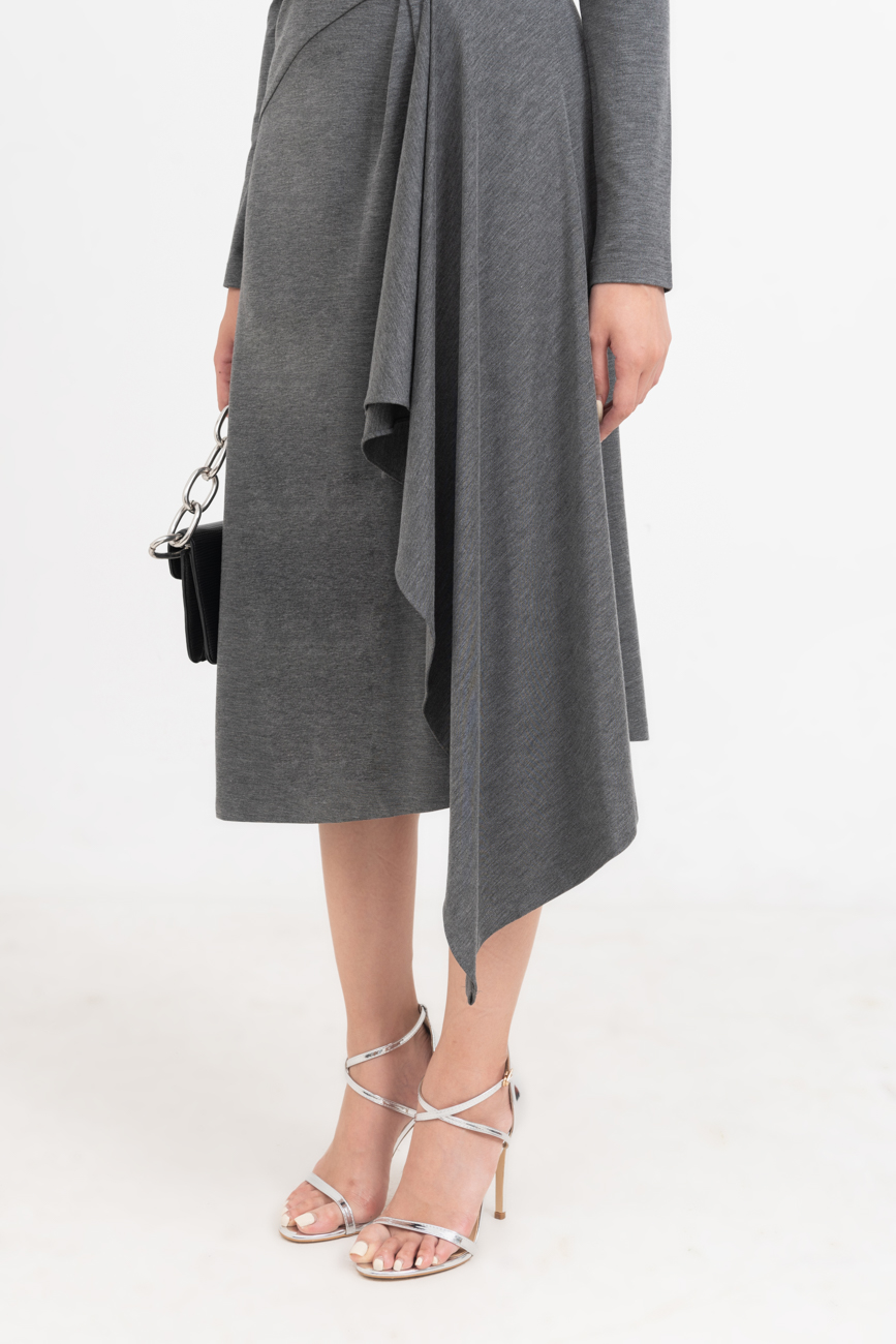 Crepe Dress - Đầm ôm tạo kiểu