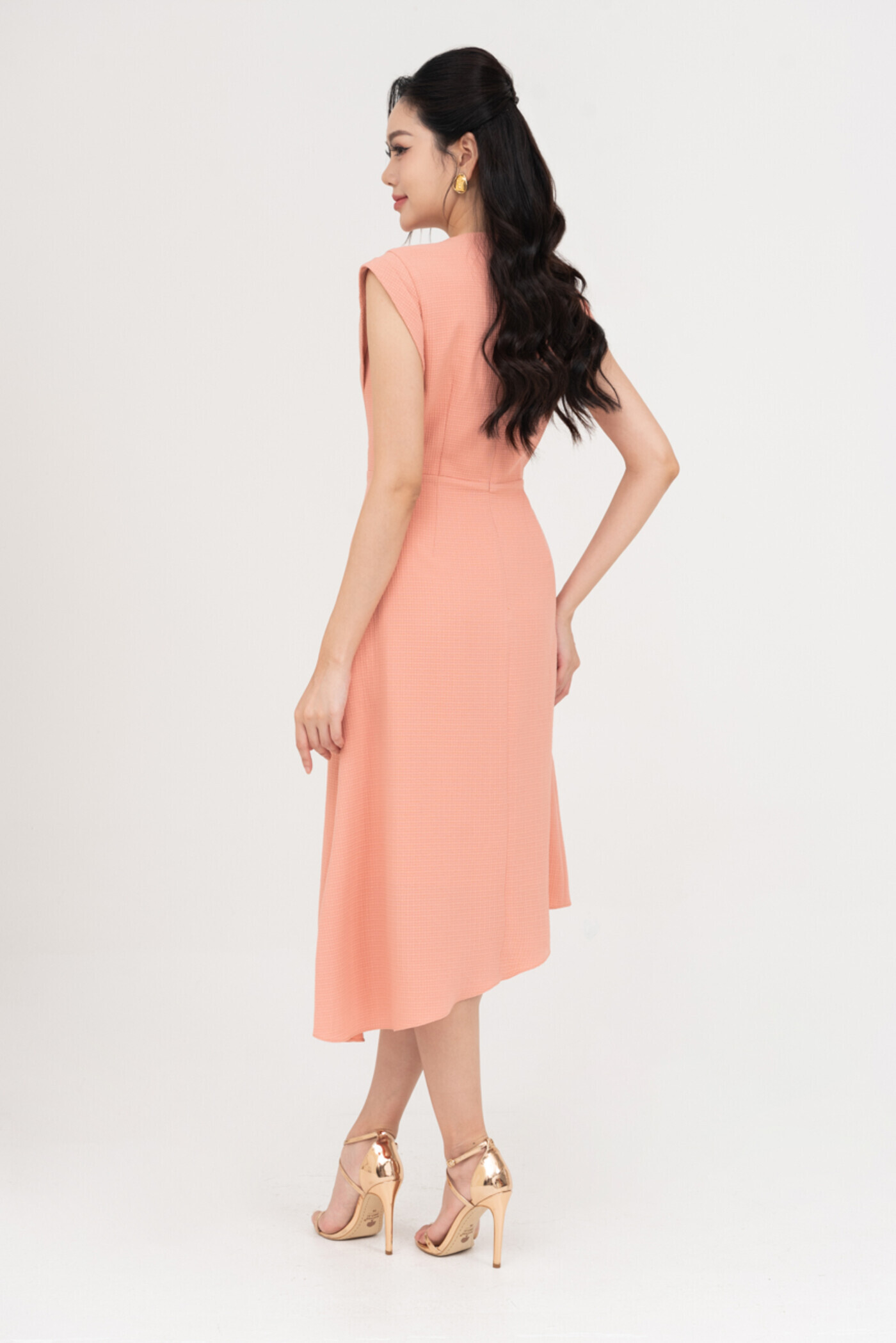Peach Dress - Đầm cổ V đuôi cá Đầm 2 lớp 